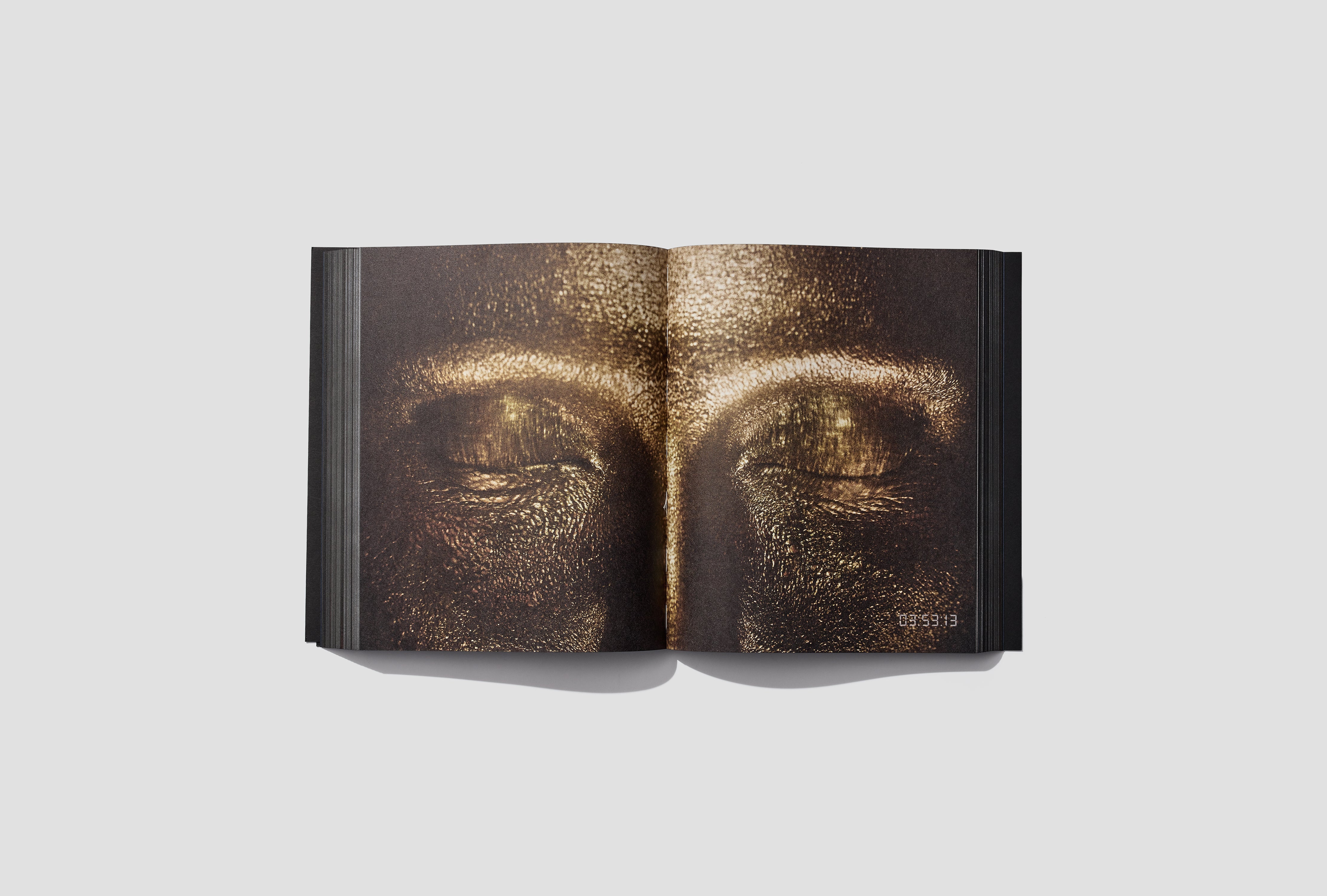 ACNE PAPER ISSUE 19