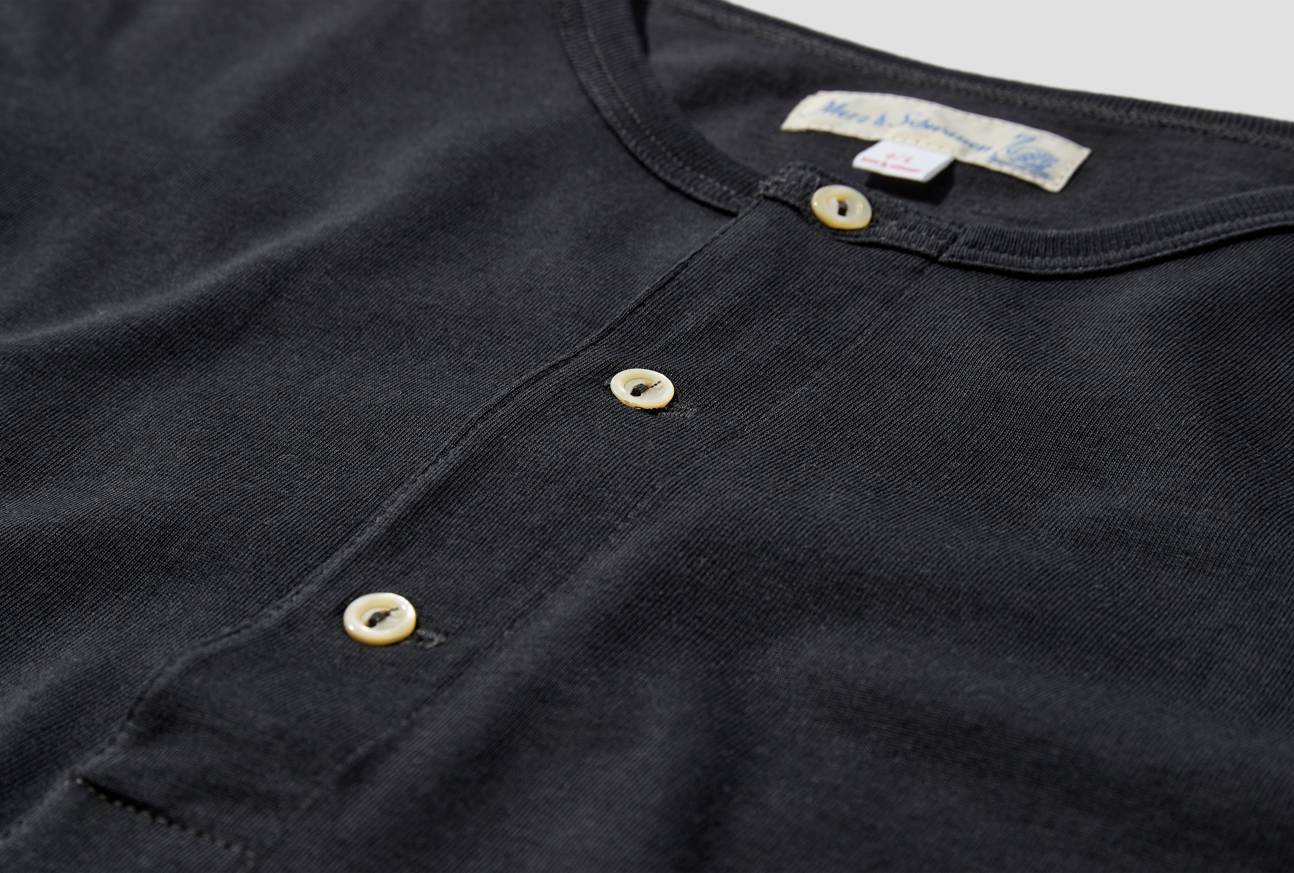 206 LOOPWHEELED MIDWEIGHT LONG SLEEVE HENLEY - 7,2OZ/SQ.YD. / CLASSIC FIT Charcoal