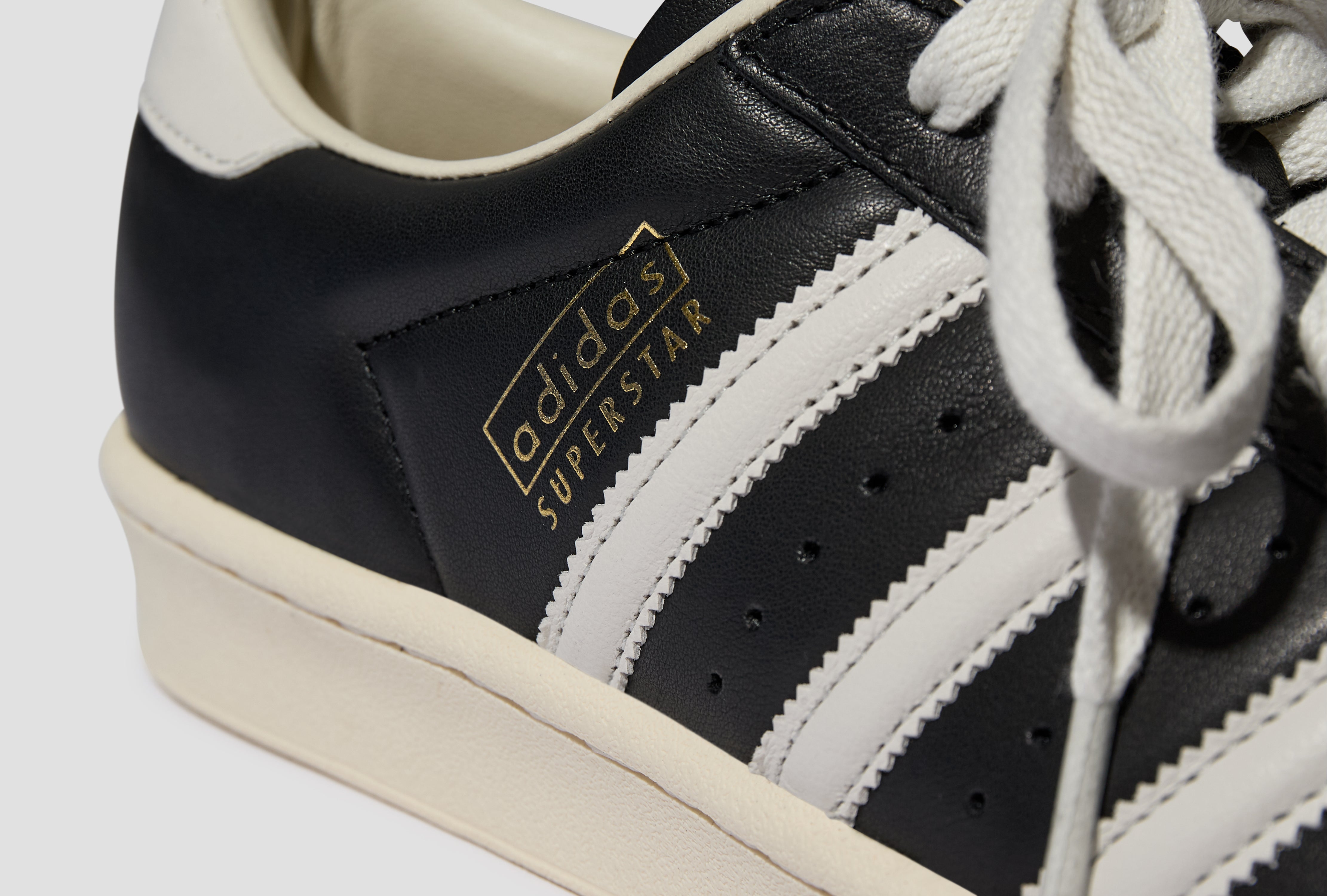 SUPERSTAR VINTAGE - CBLACK / CWHITE / CREWHT JQ3255
