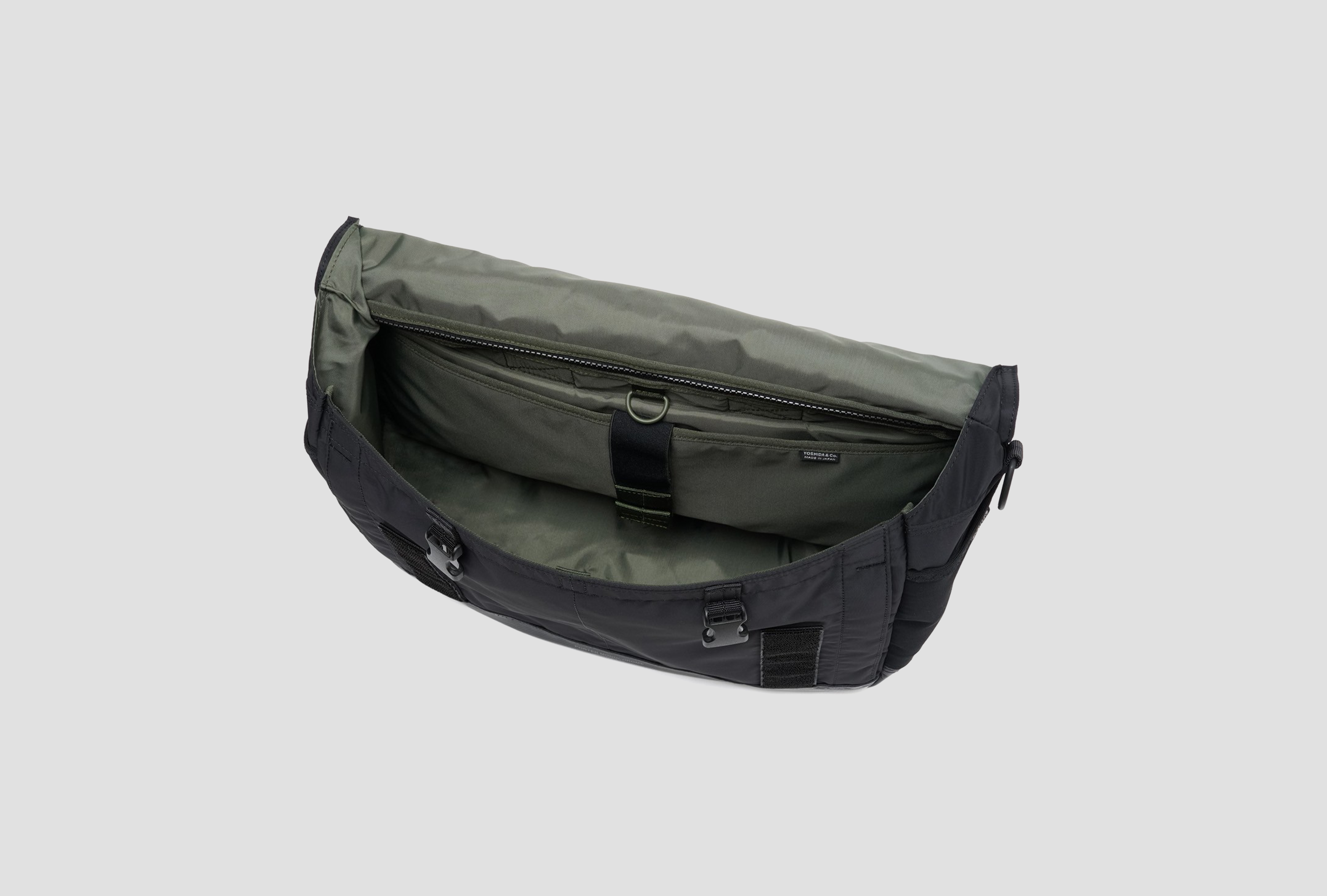 MONOCHROME - MESSENGER BAG 755-19846 Black