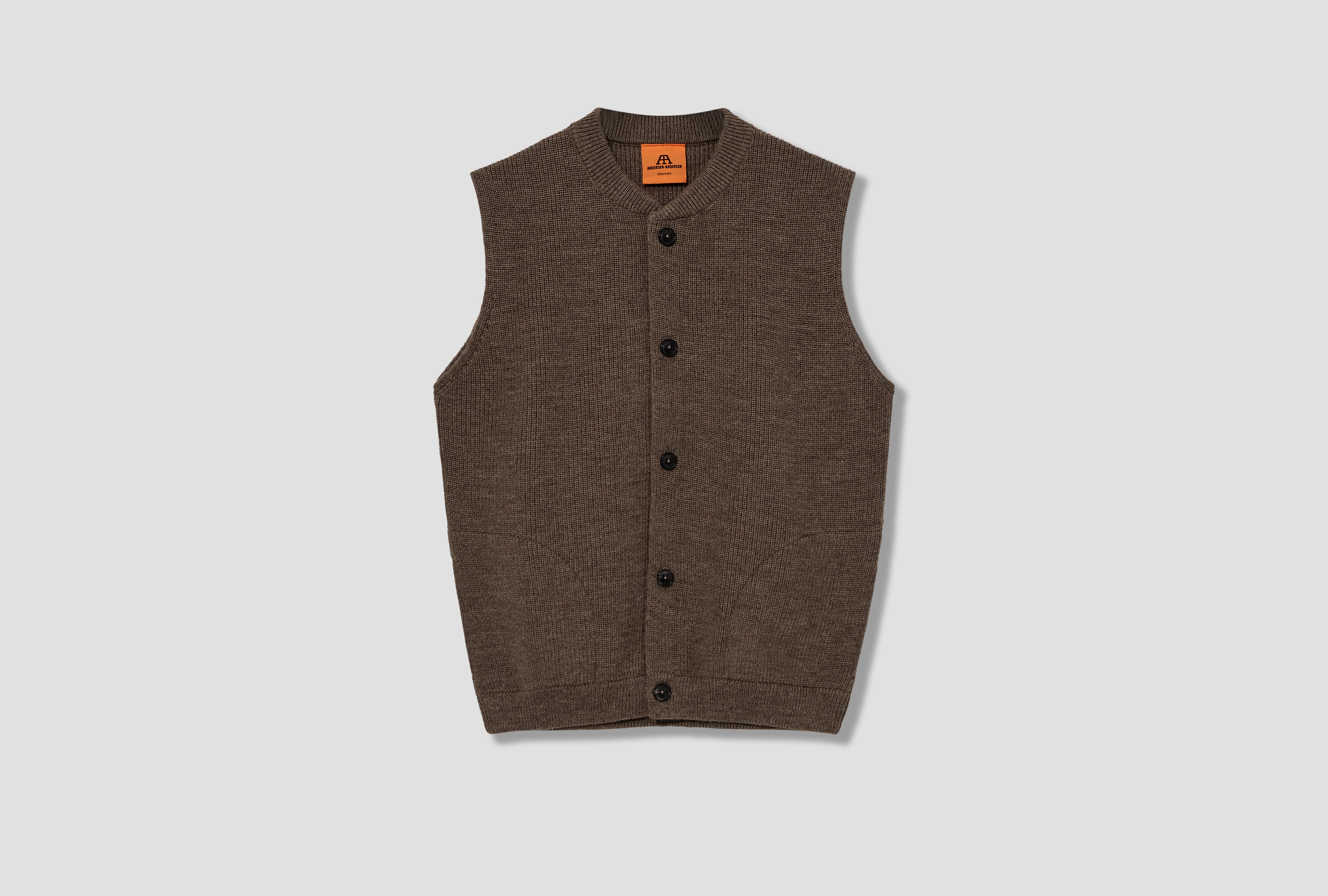 SKIPPER VEST - G7 / UNDYED YARN Light brown