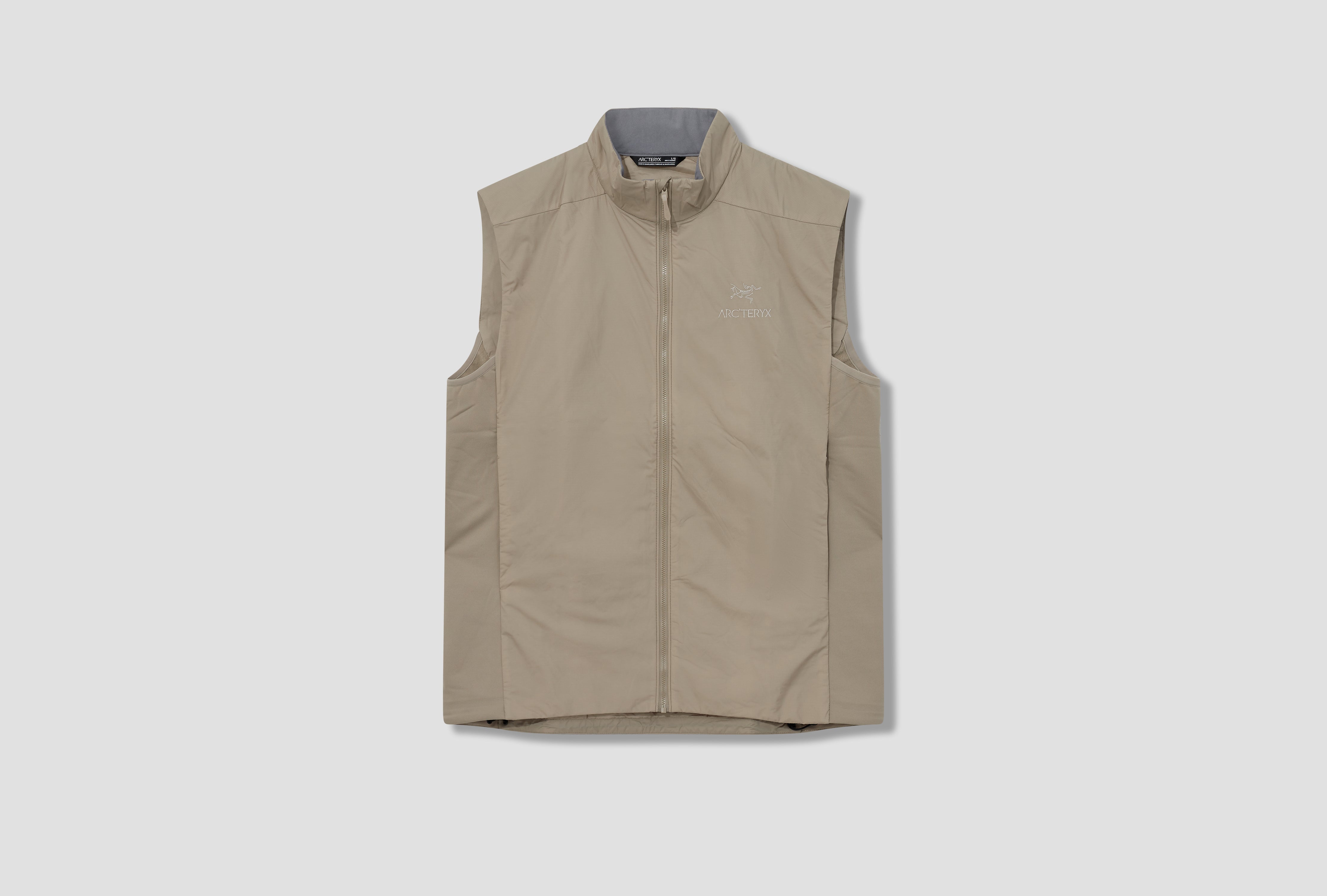 clubhaus×tangram insulated vest beige | camillevieraservices.com