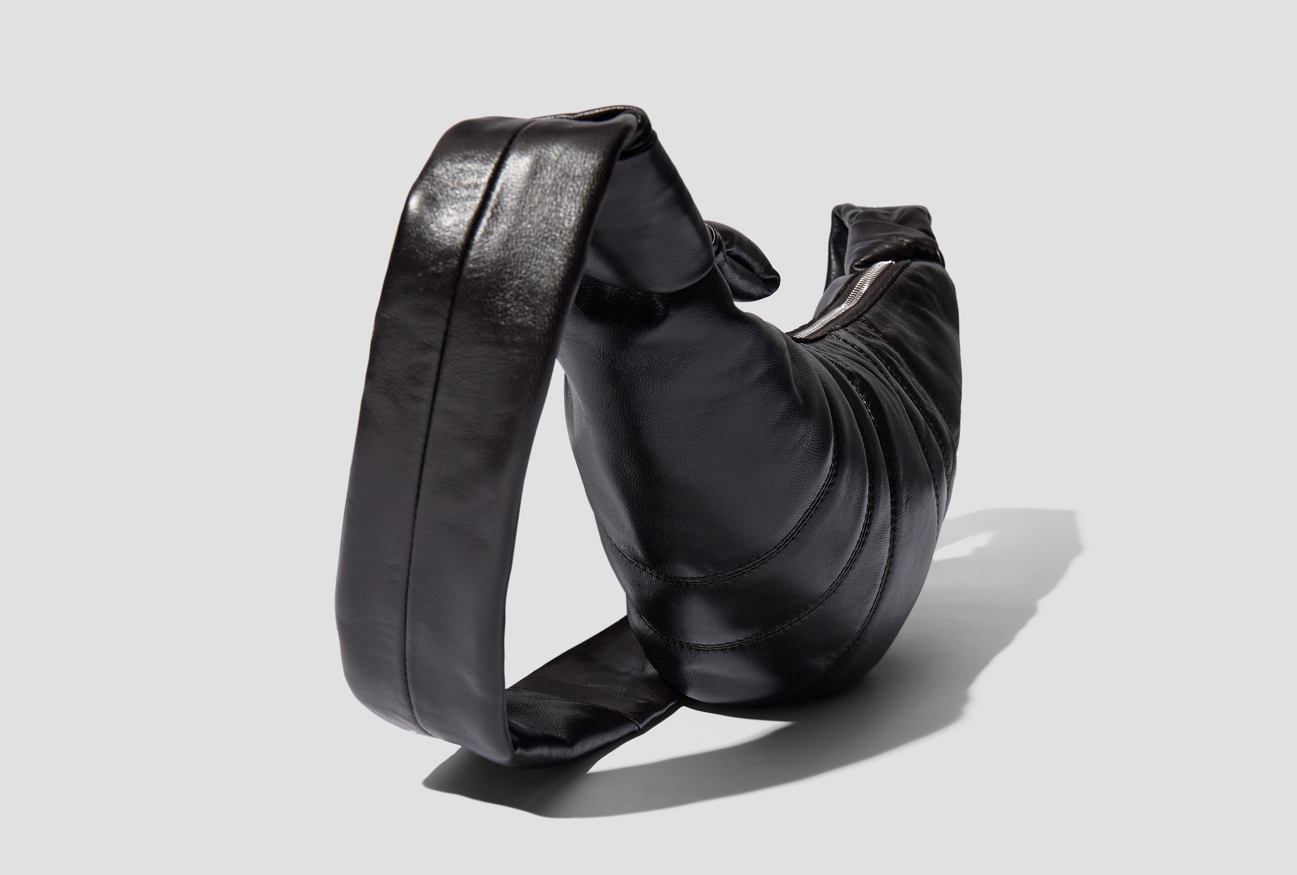SMALL CROISSANT BAG - SOFT NAPPA LEATHER BG0003 LL095 Black