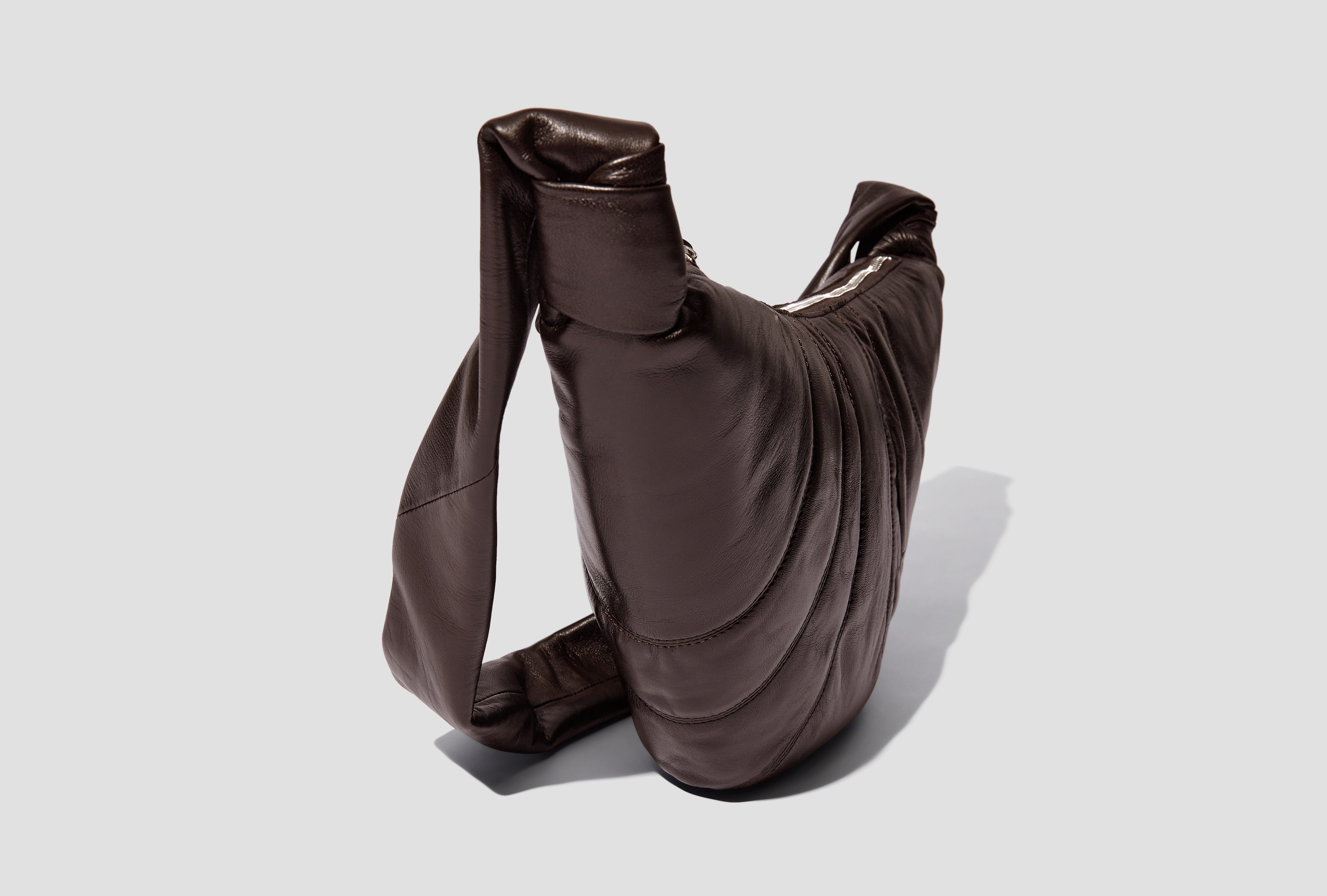 MEDIUM CROISSANT BAG - SOFT NAPPA LEATHER BG0001 LL095 Dark brown