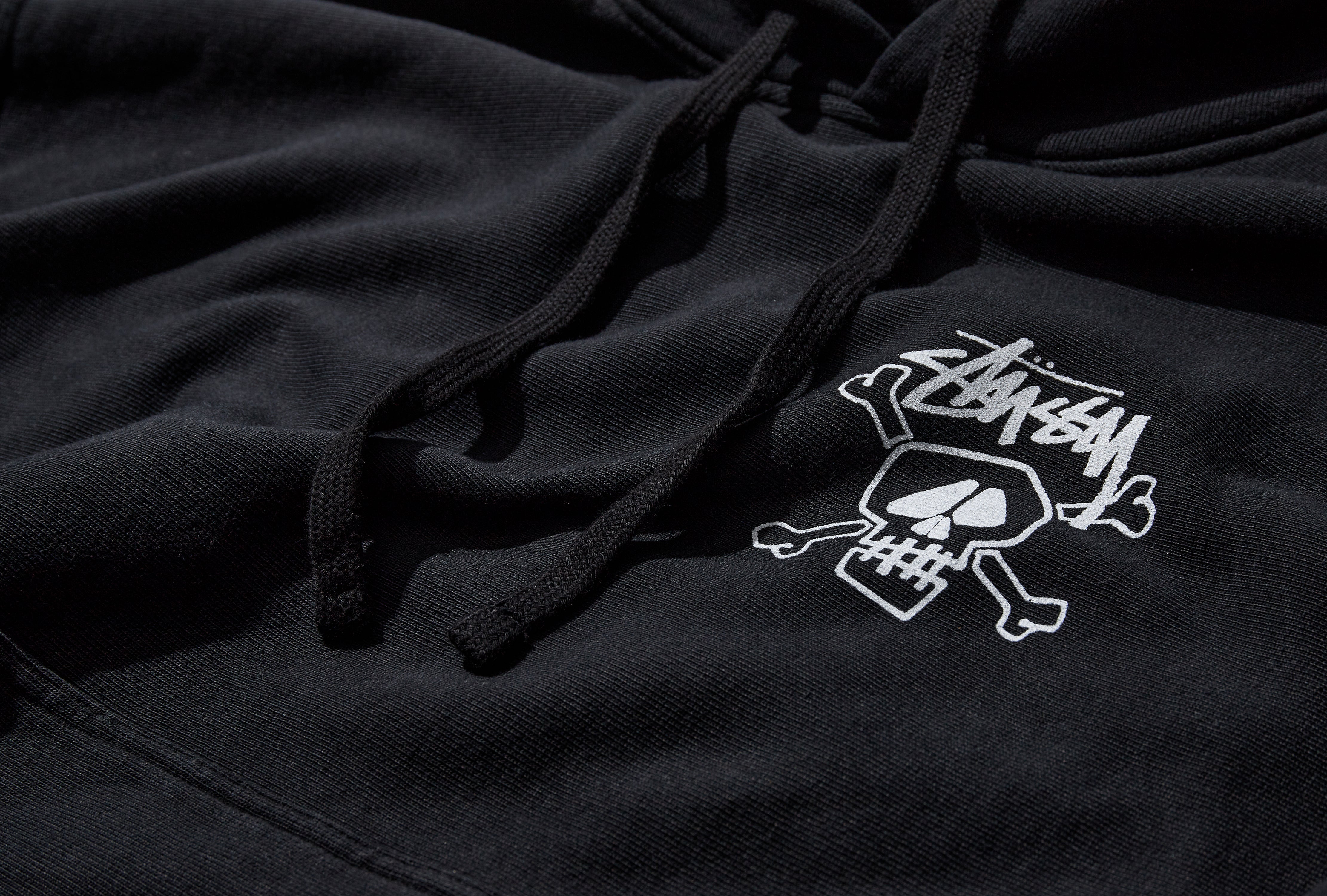 STÜSSY SKULL & BONES PIGMENT DYED HOODED SWEATSHIRT 1924943 Black