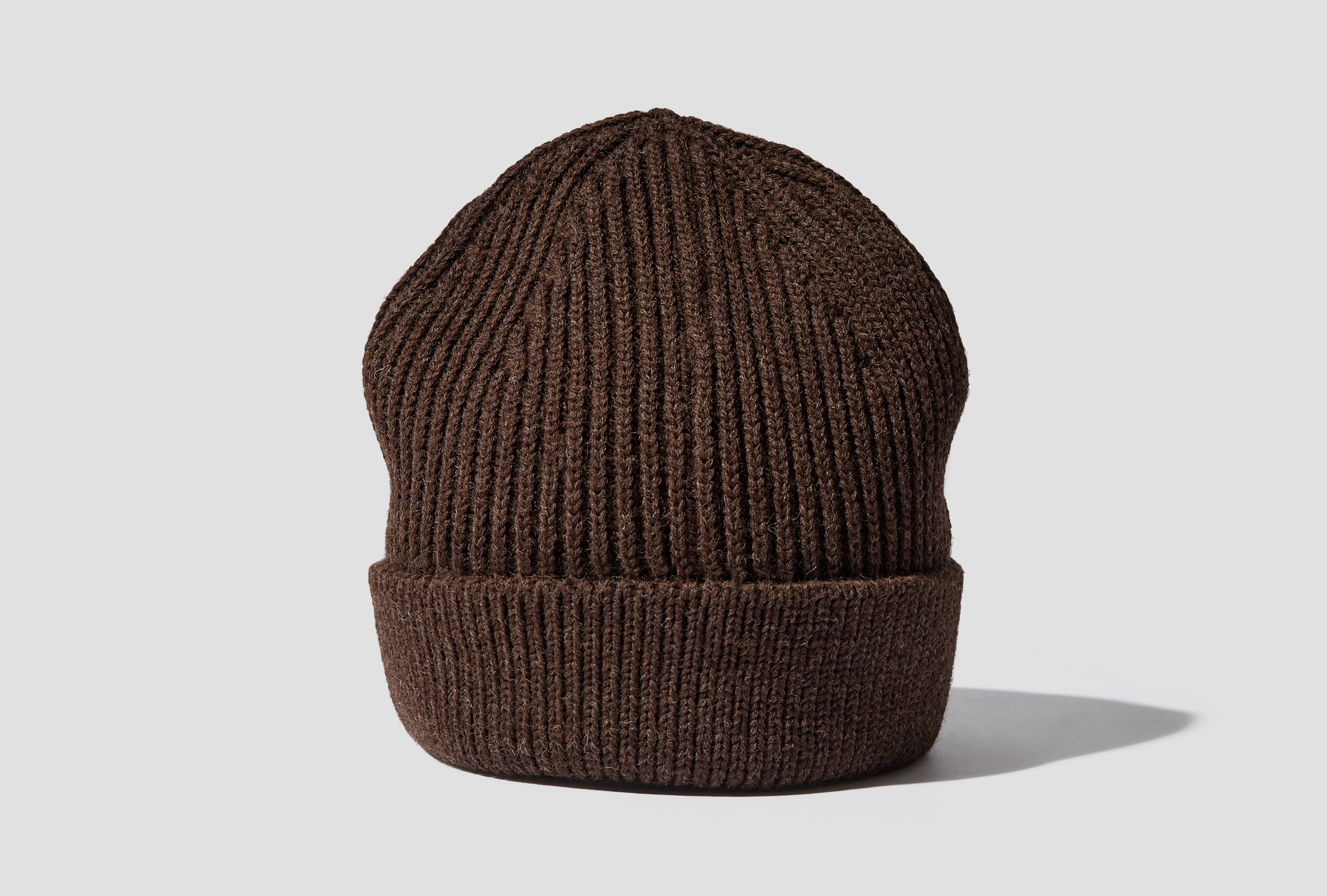 BEANIE MEDIUM - 5 GAUGE / UNDYED YARN Brown