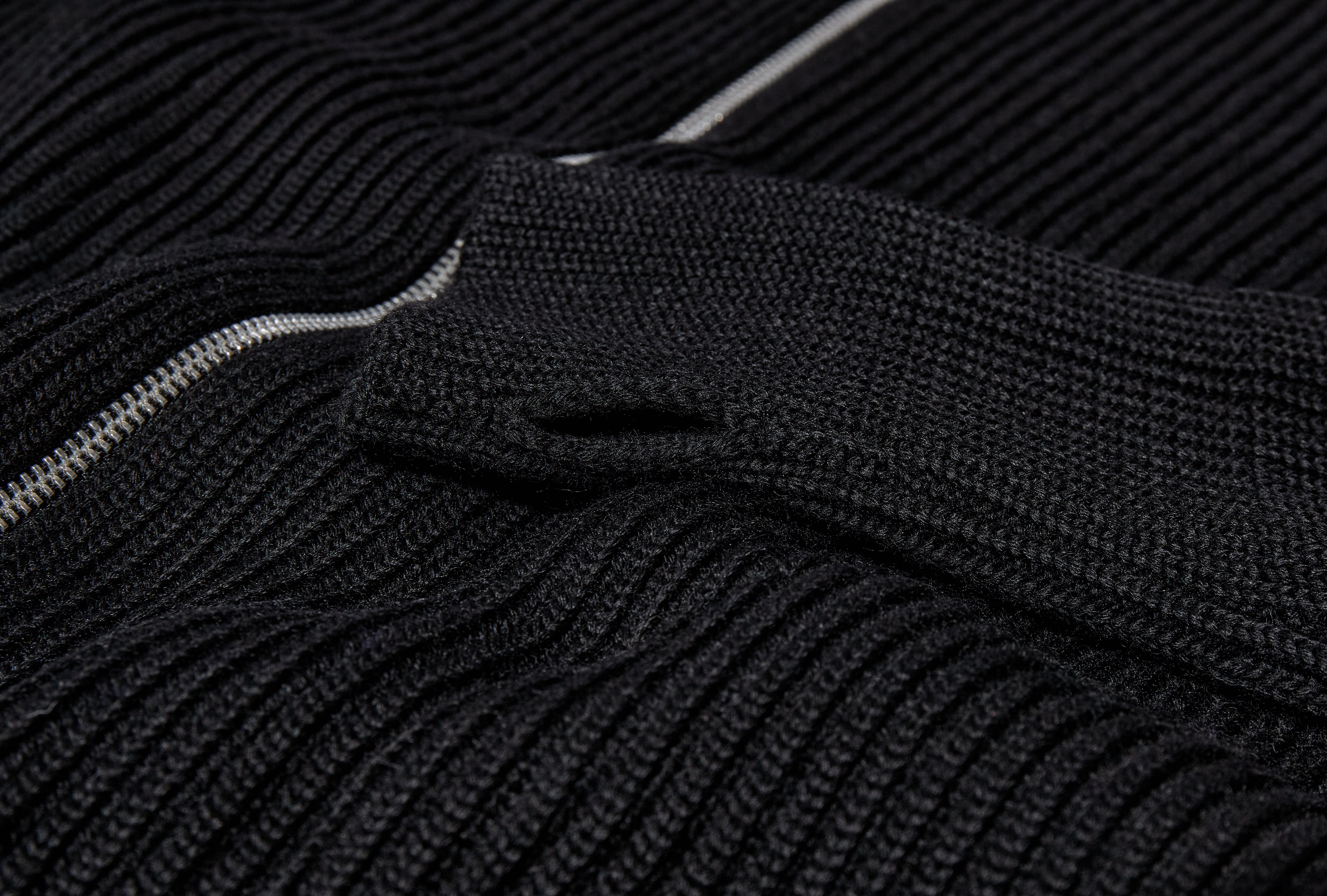 NAVY FULL-ZIP POCKETS - 5 GAUGE / SIGNATURE YARN Black