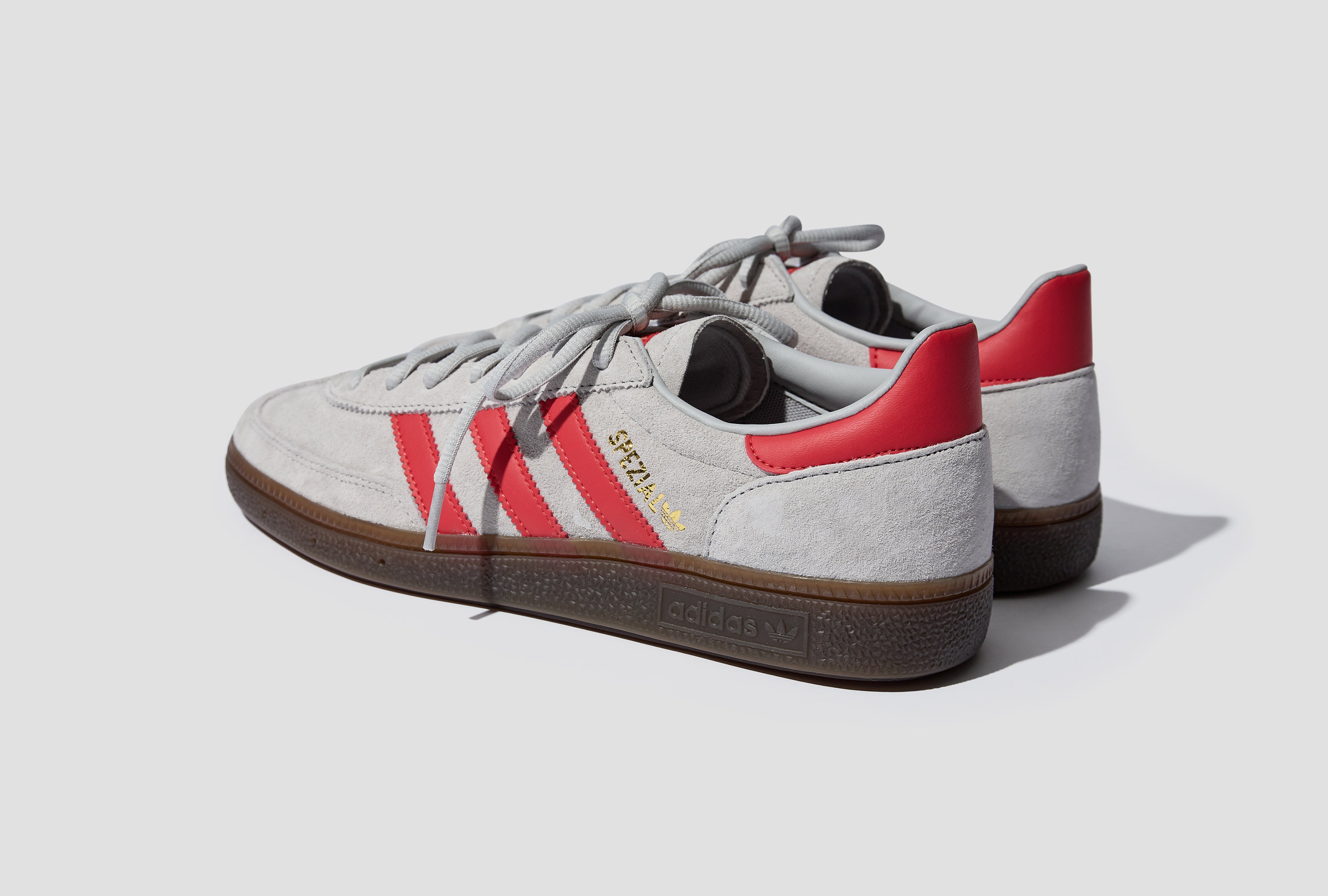 ADIDAS ORIGINALS HANDBALL SPEZIAL SNEAKERS GRETWO/HIRERE/GOLDMT