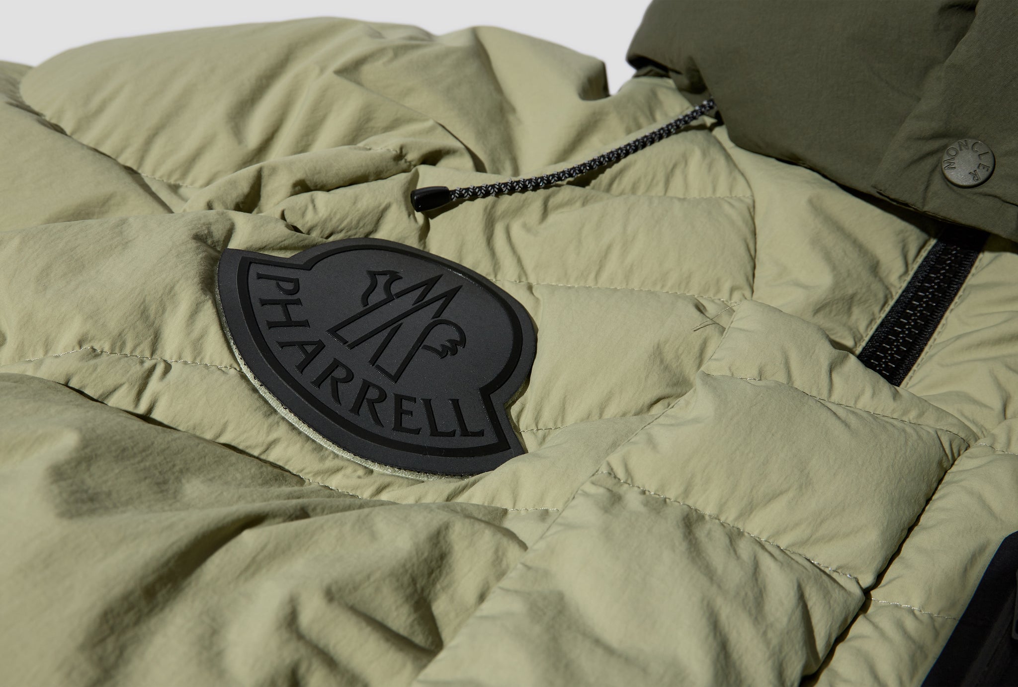 MONCLER X PHARRELL WILLIAMS - CHESTNUT JACKET I2 09R 1A000 01 M3404 Green