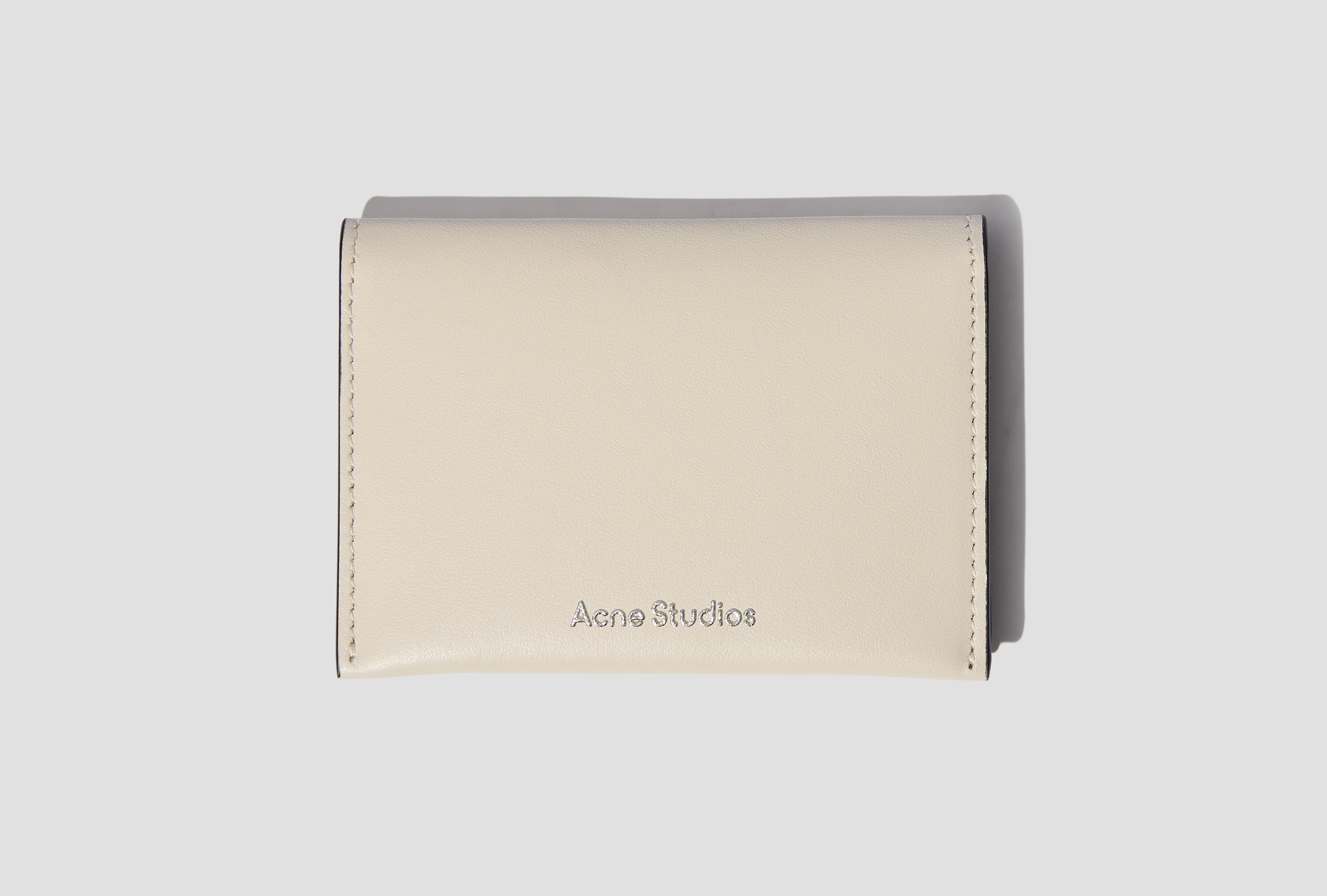 CARD HOLDER FLAP R CG0236 White