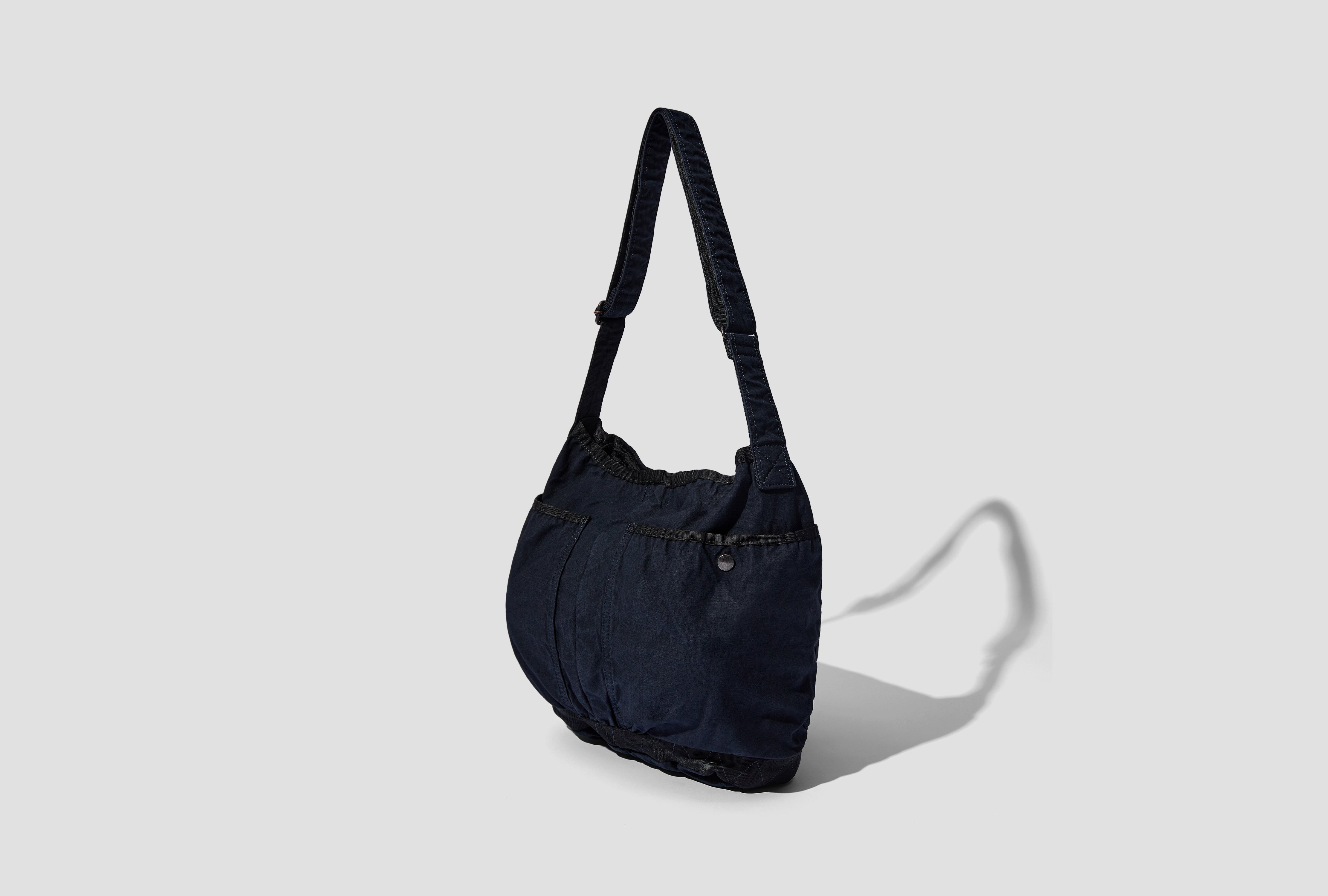 CRAG - SHOULDER BAG (L) 540-19644 Navy