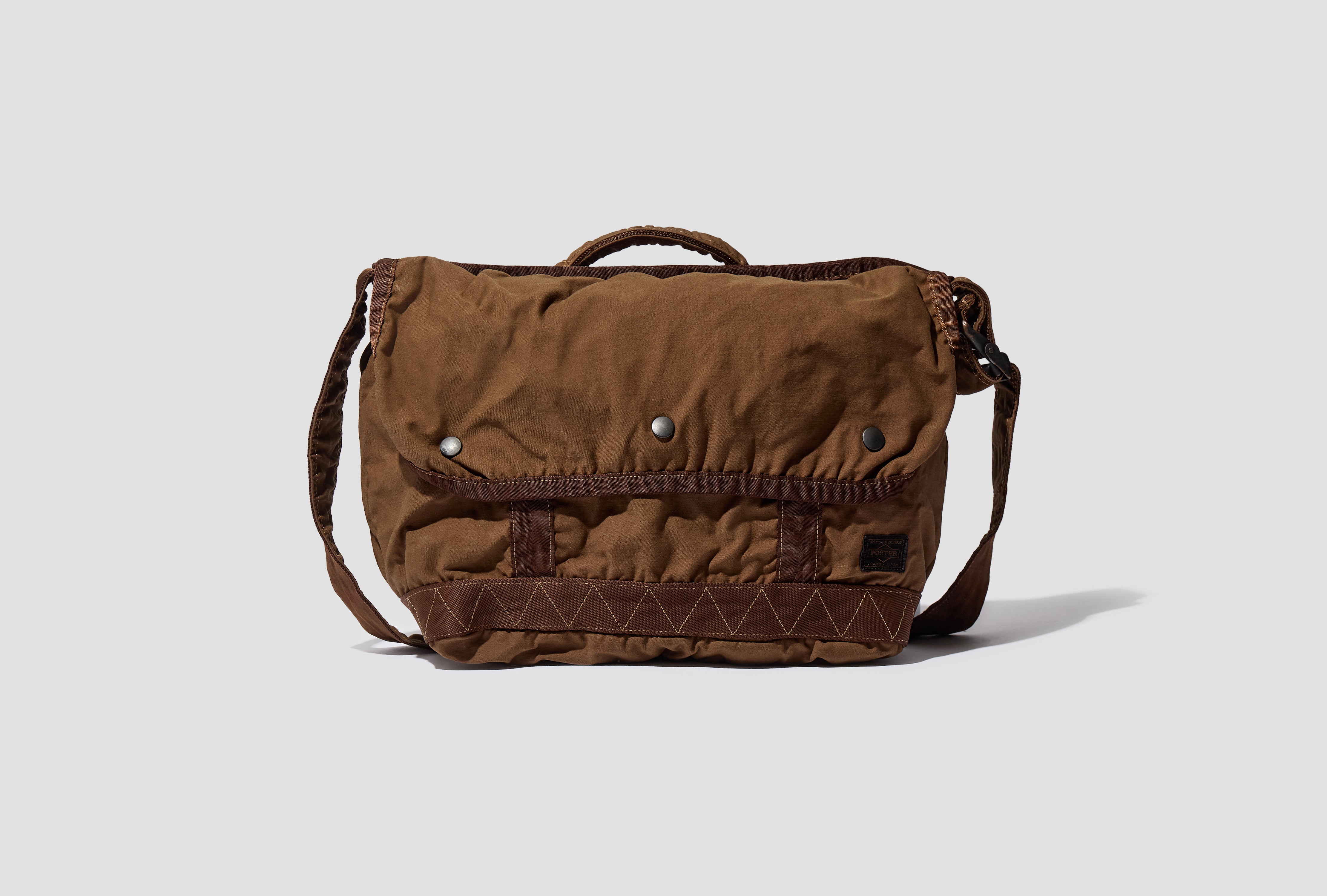CRAG - MESSENGER BAG (M) 540-19708 Brown