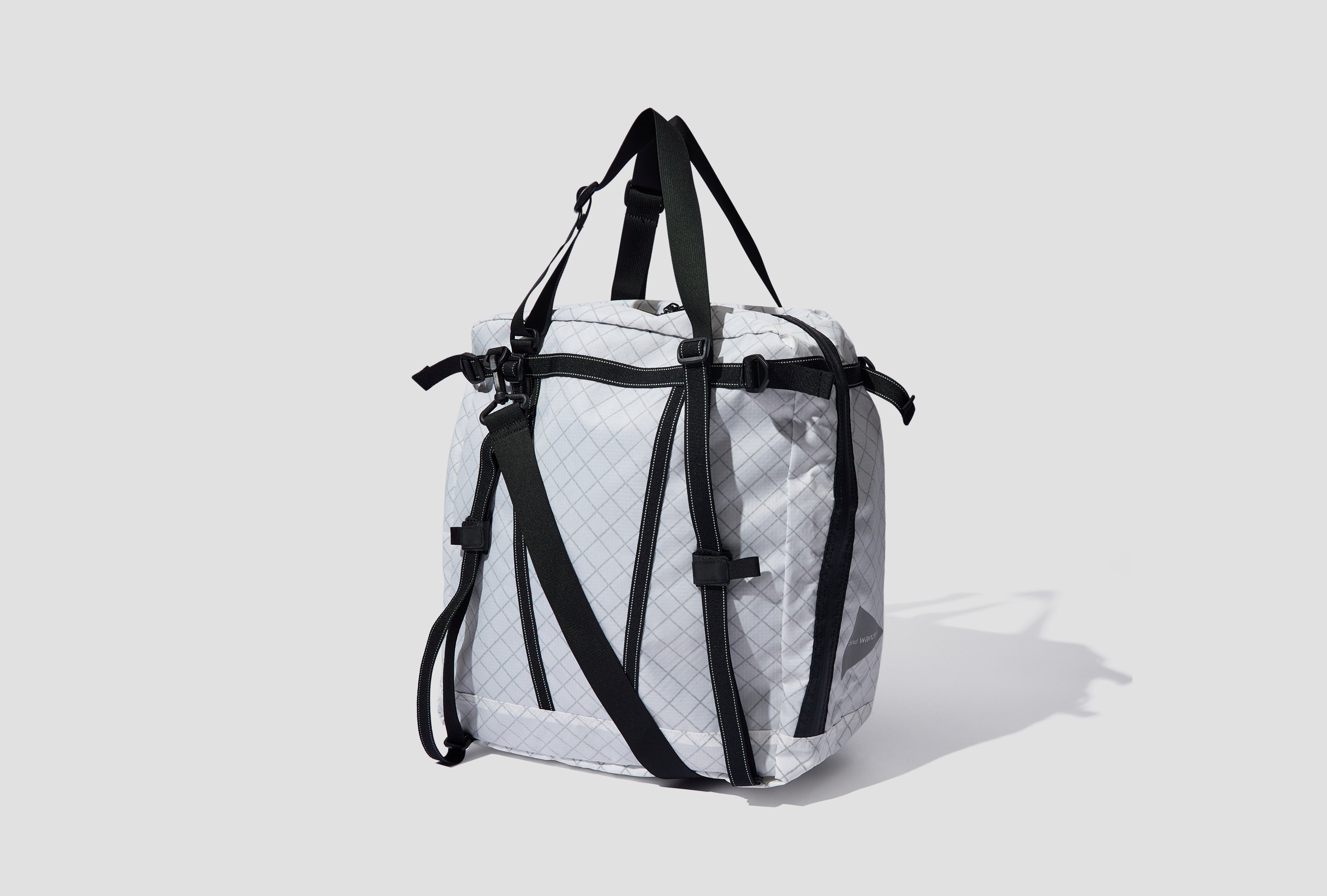 AND WANDER ECOPAK 30L 3WAY TOTE BAG 5744975194 Off white – HARRESØ