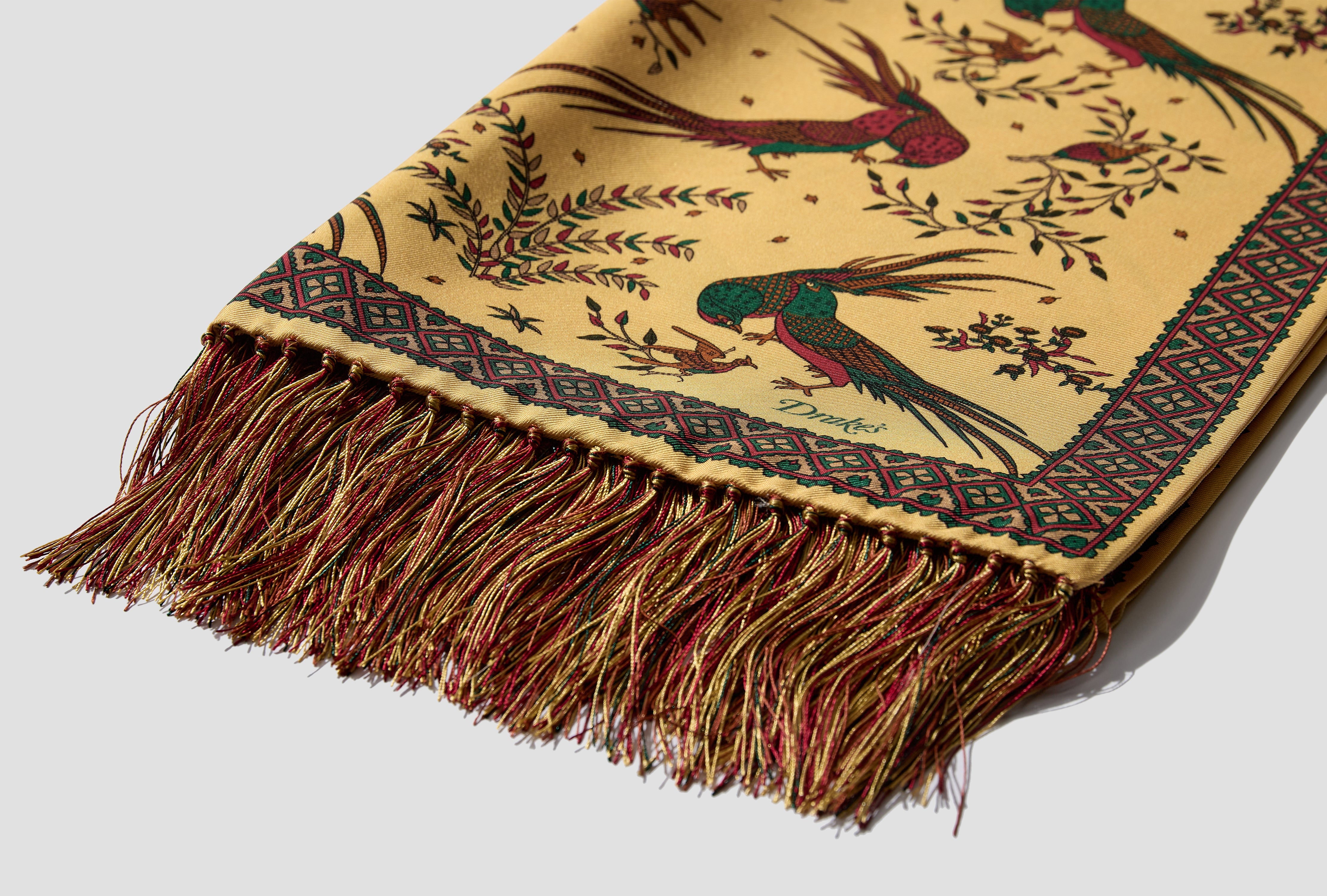 BIRDS OF PARADISE TUBULAR SILK TASSELLED SCARF DR1AB1 22222-04 Gold