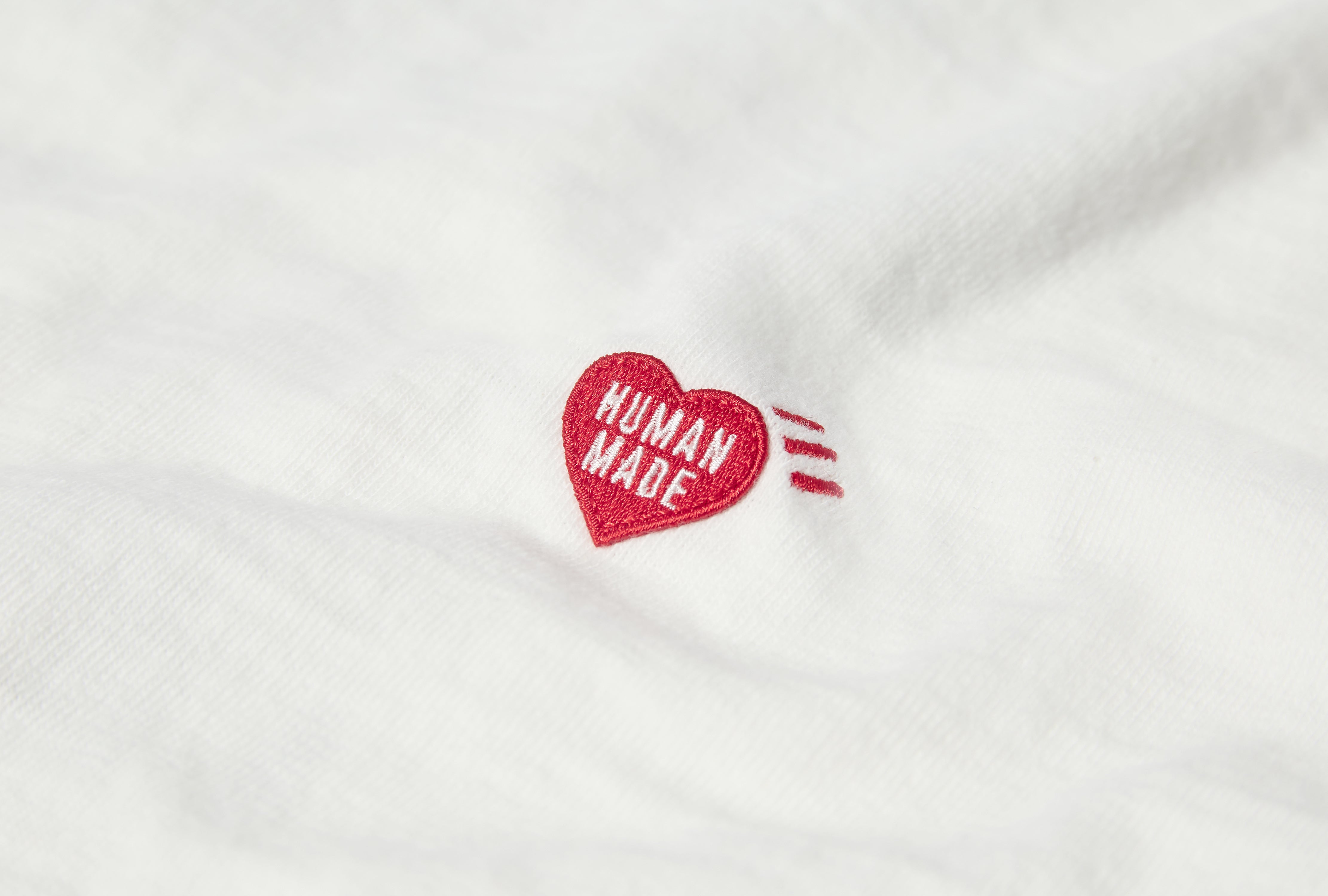 HEART BADGE T-SHIRT HM28CS030 White