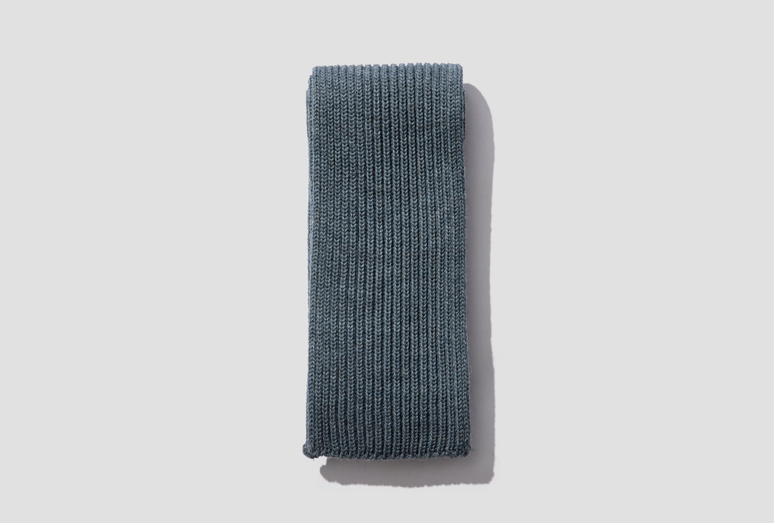 SHORT SCARF - G5 / INDIGO DYED YARN Light blue