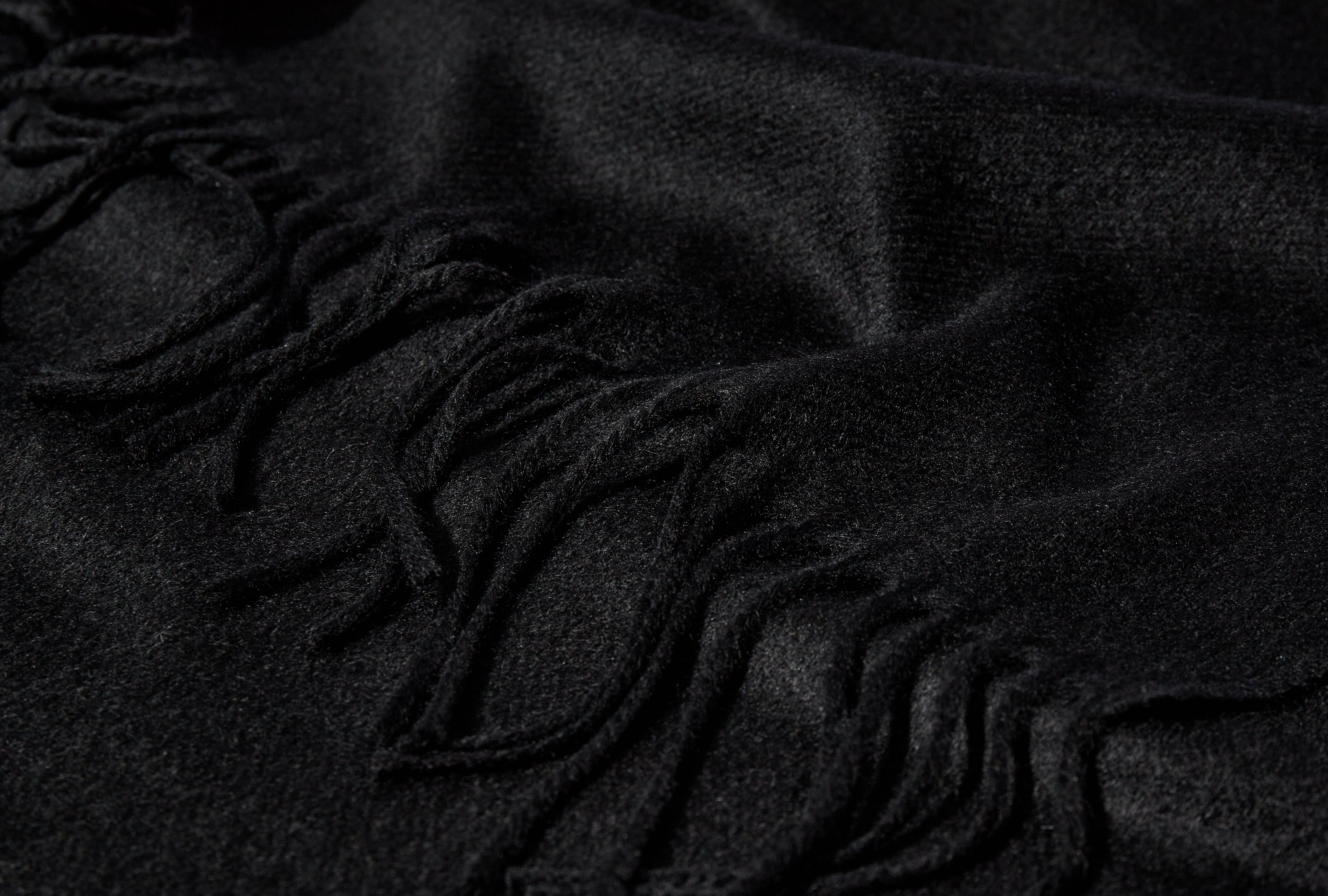 EDIT - SCARF J2 091 3C000 14 0U423 Black