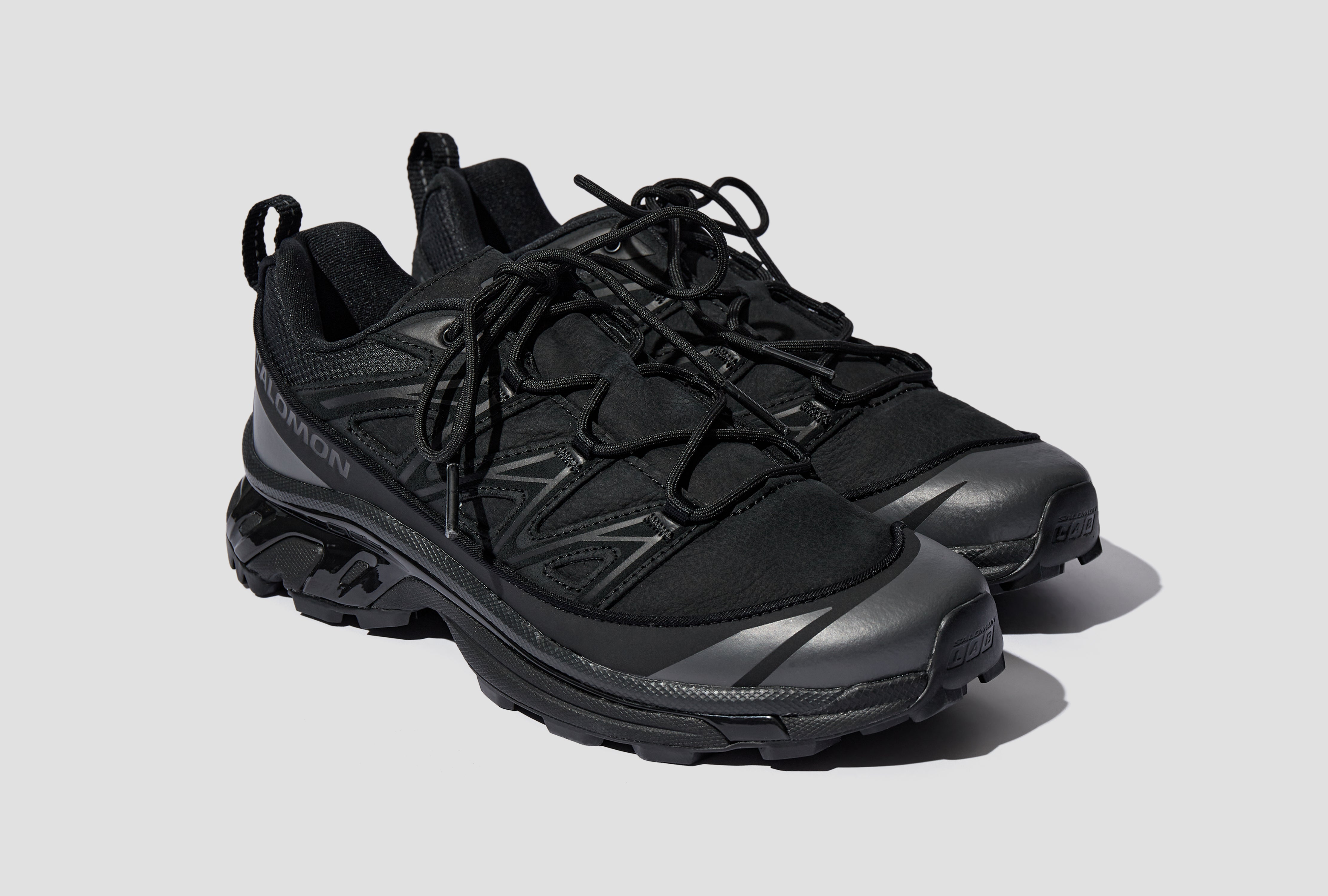 XT-6 EXPANSE LEATHER - BLACK/BLACK/ASPHALT L47574600