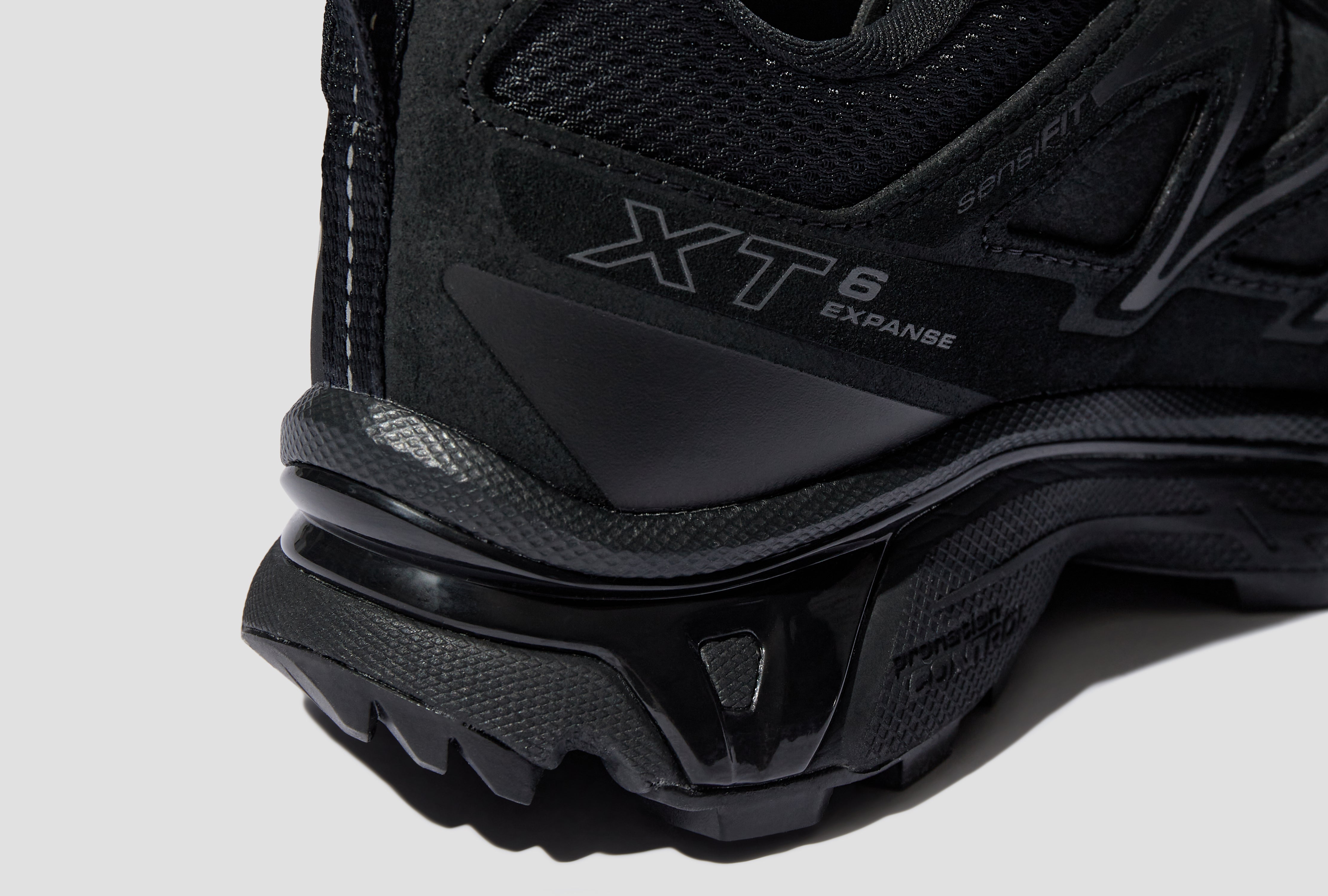 XT-6 EXPANSE LEATHER - BLACK/BLACK/ASPHALT L47574600