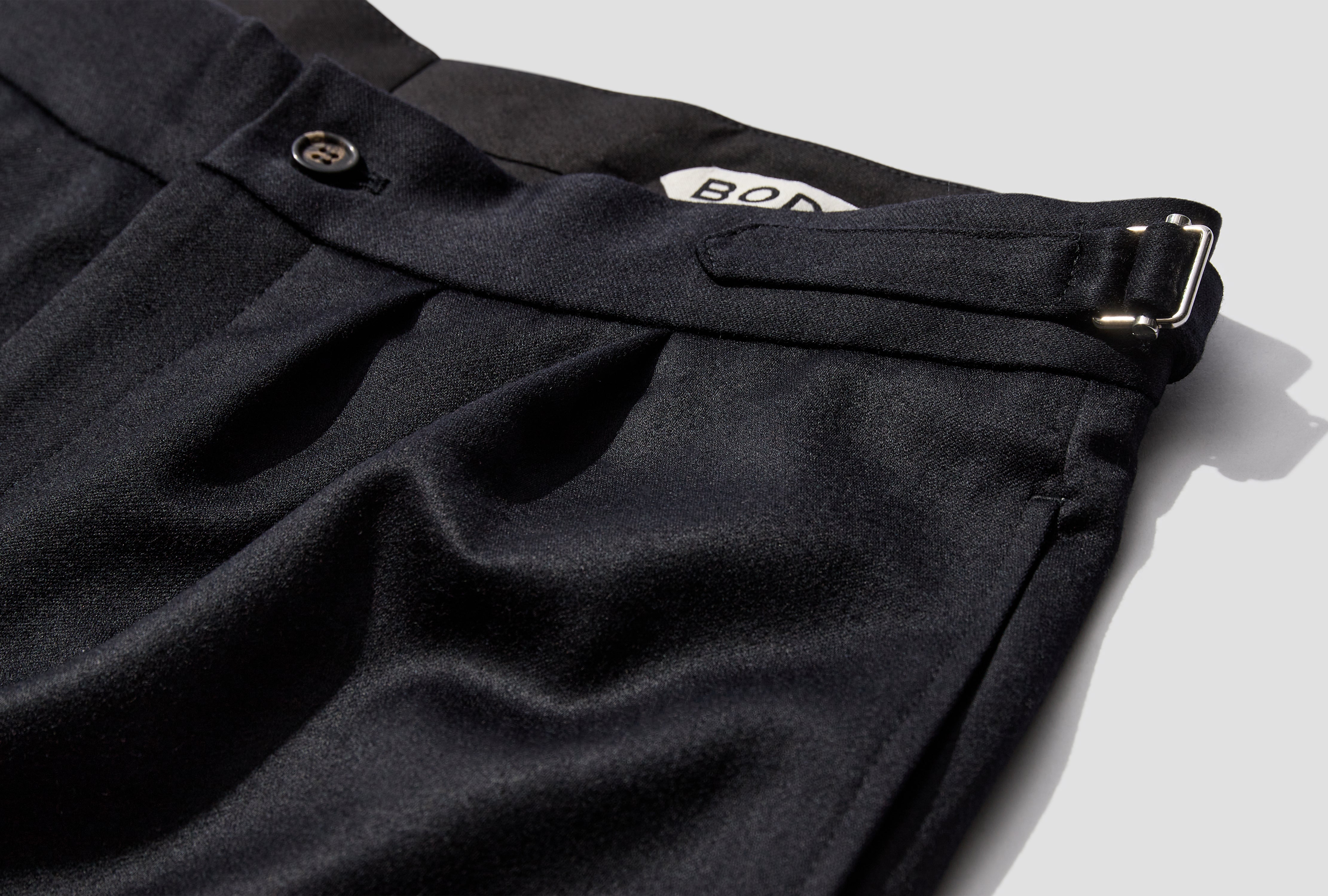 NUMERALS TROUSERS MRF24BT050 Navy