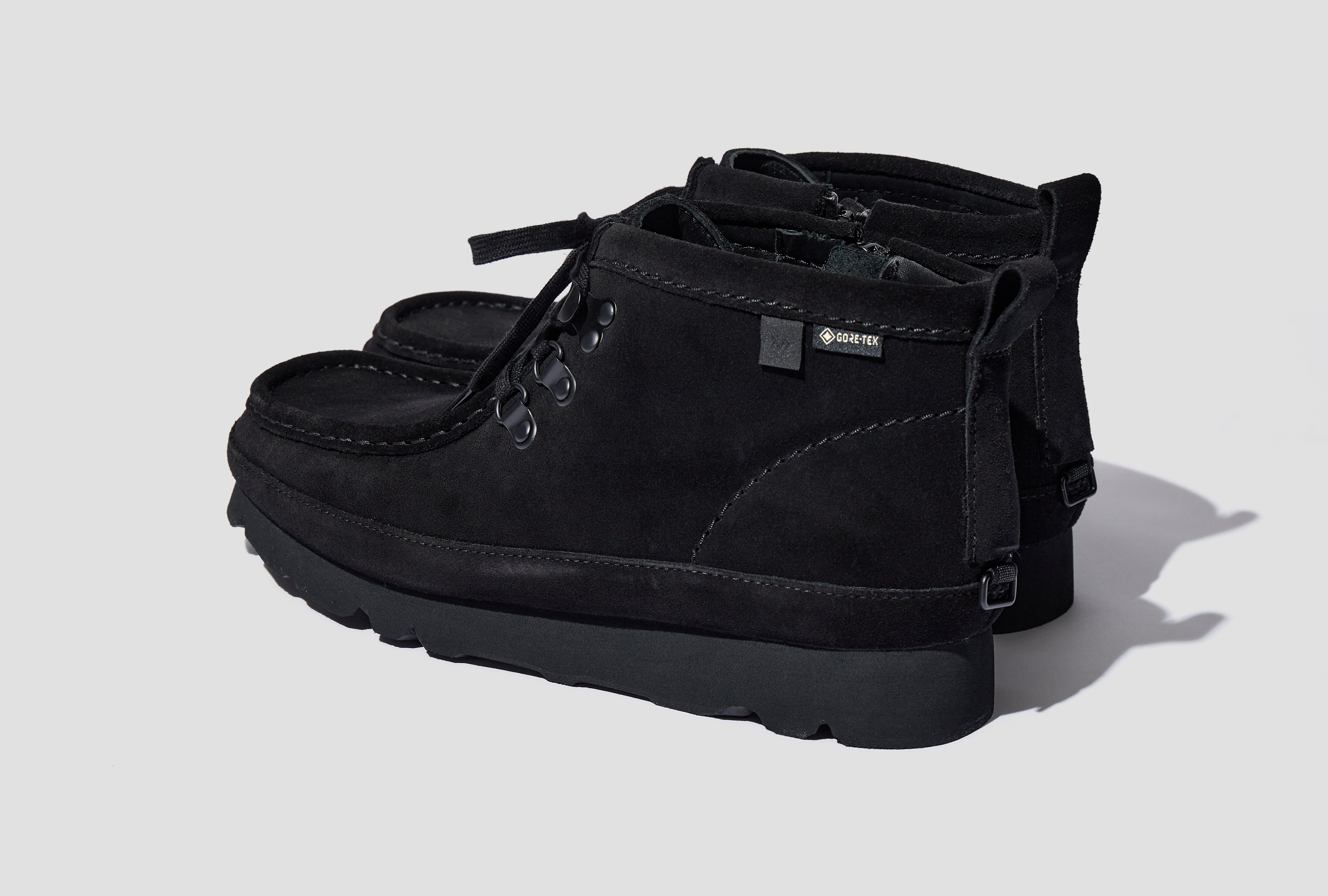 CLARKS ORIGINALS × DAIWA ANGLER'S WALLABEE GTX SP 88-32-0002-704 Black