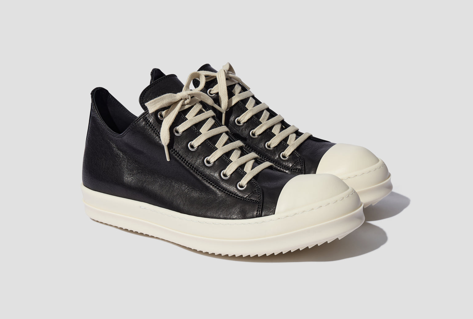 LOW SNEAKS - WAXY GOAT LEATHER / BLACK/MILK/MILK RU01E5891 LGY