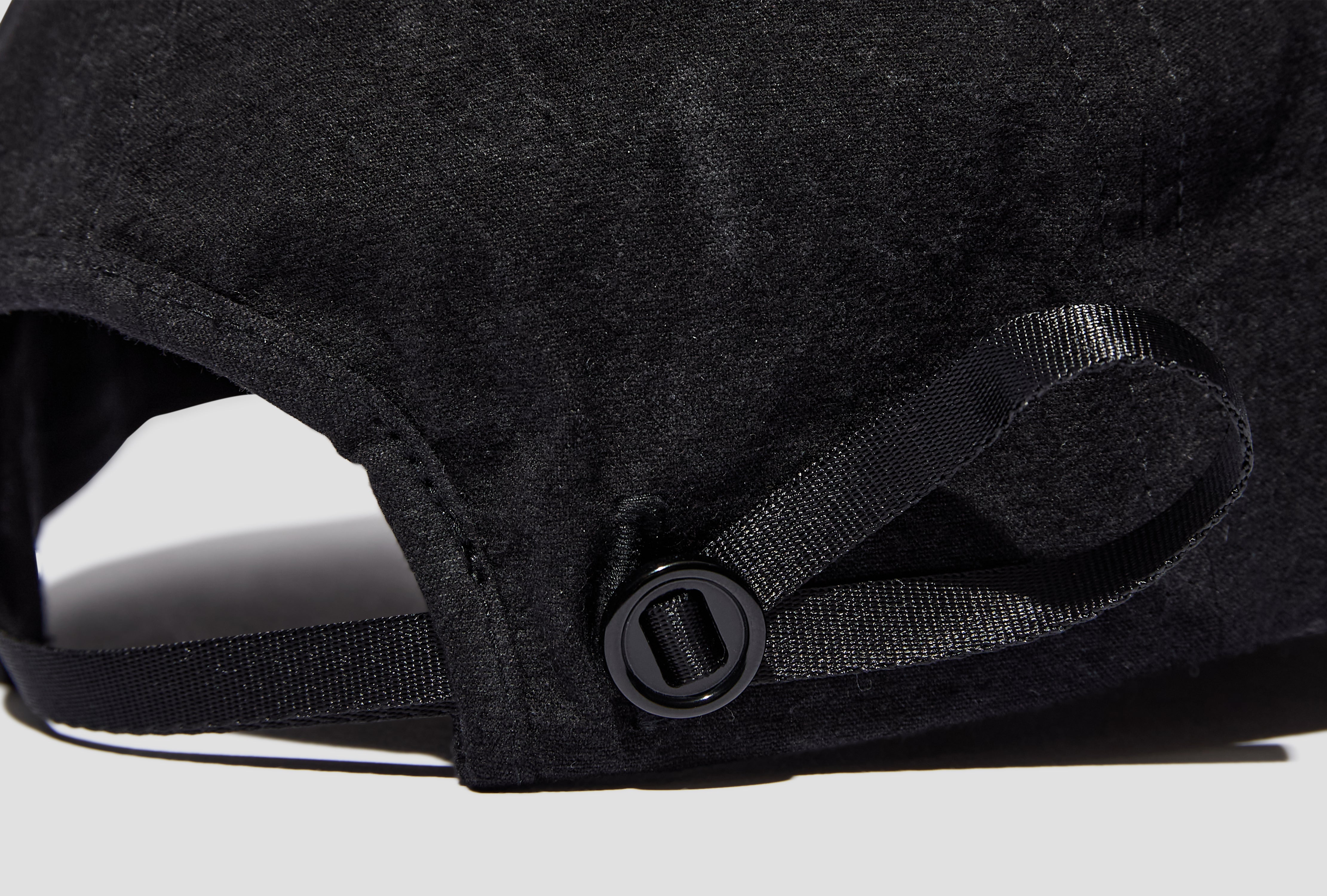 SHALLOW CAP - BLACK WAX R0C1