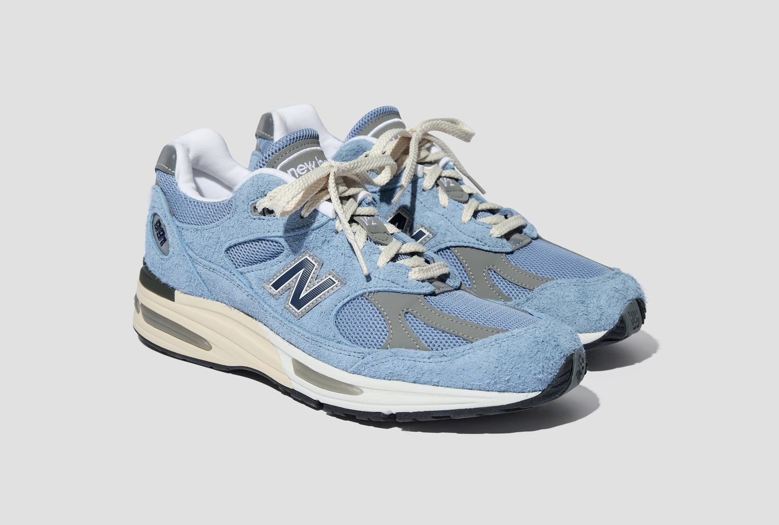 MADE IN UK 991V2 - CELESTIAL BLUE/FADED DENIM U991BV2