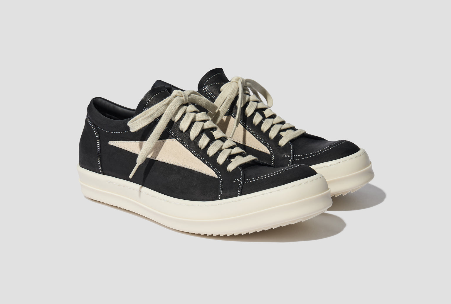 VINTAGE SNEAKS - NUBUCK AND SUEDE LEATHER / BLACK/MILK/MILK RU02E1897 LWNLVS