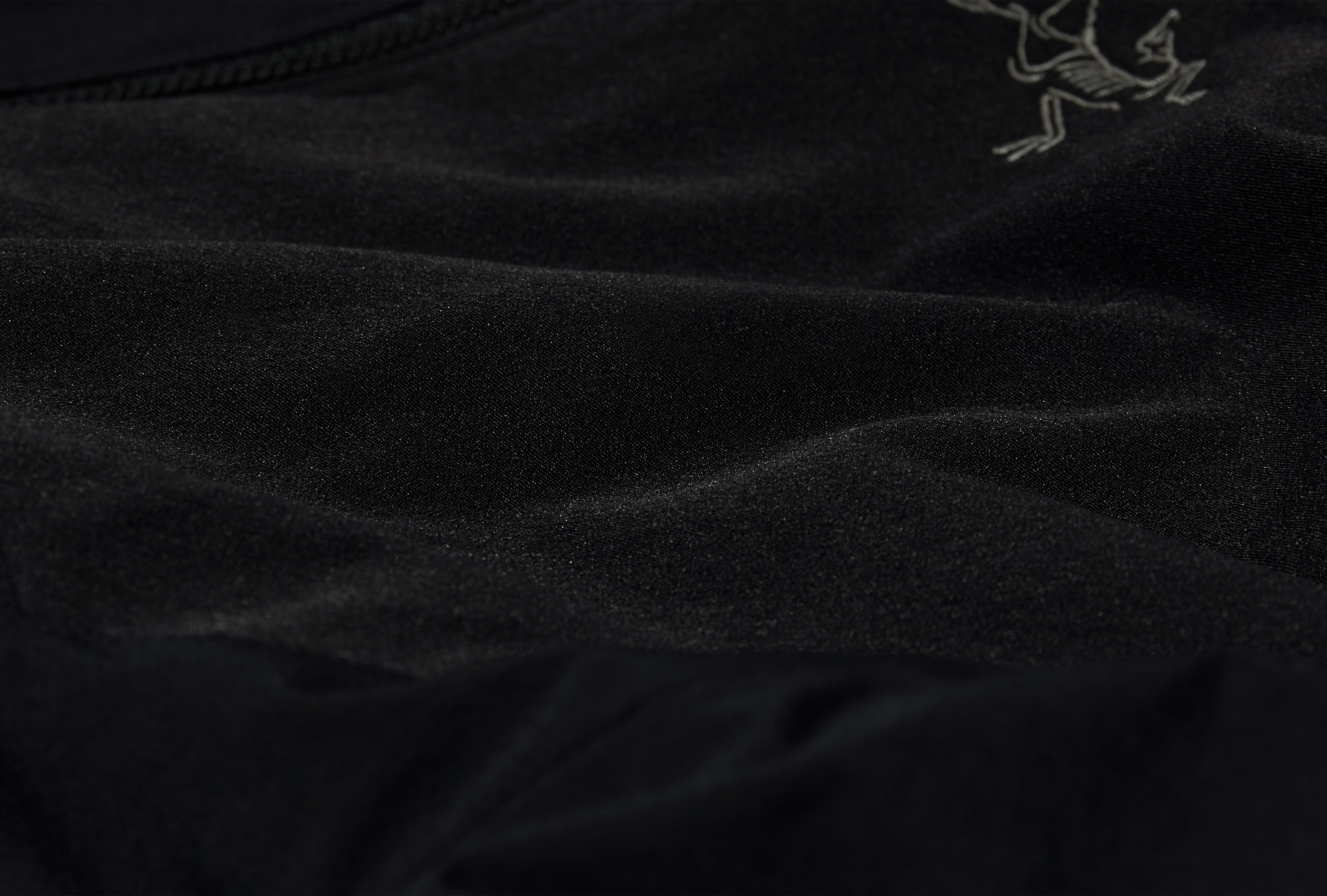PROTON HOODY MEN'S X000008436 Black
