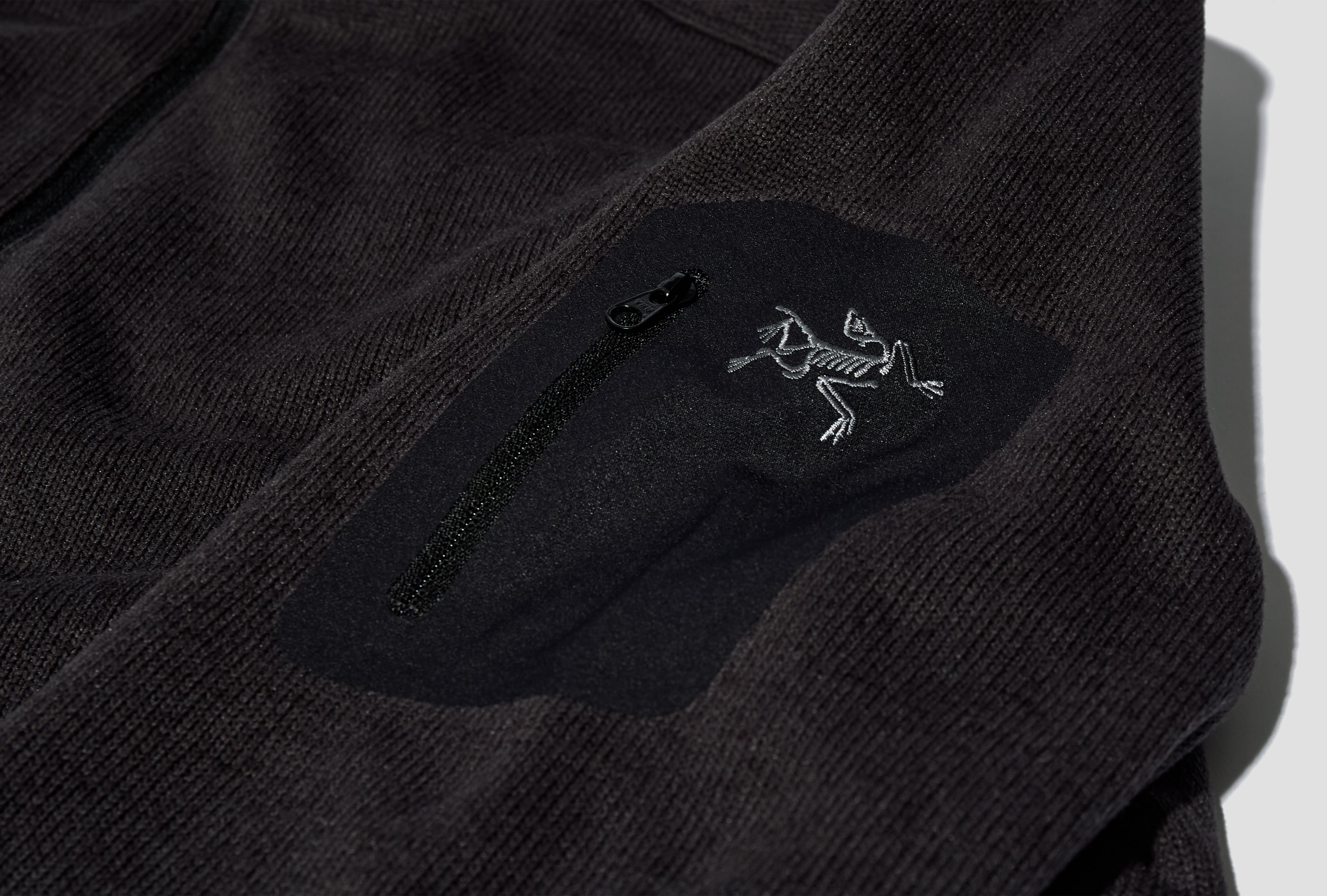 COVERT 1/2 ZIP MEN'S X000010360 Black