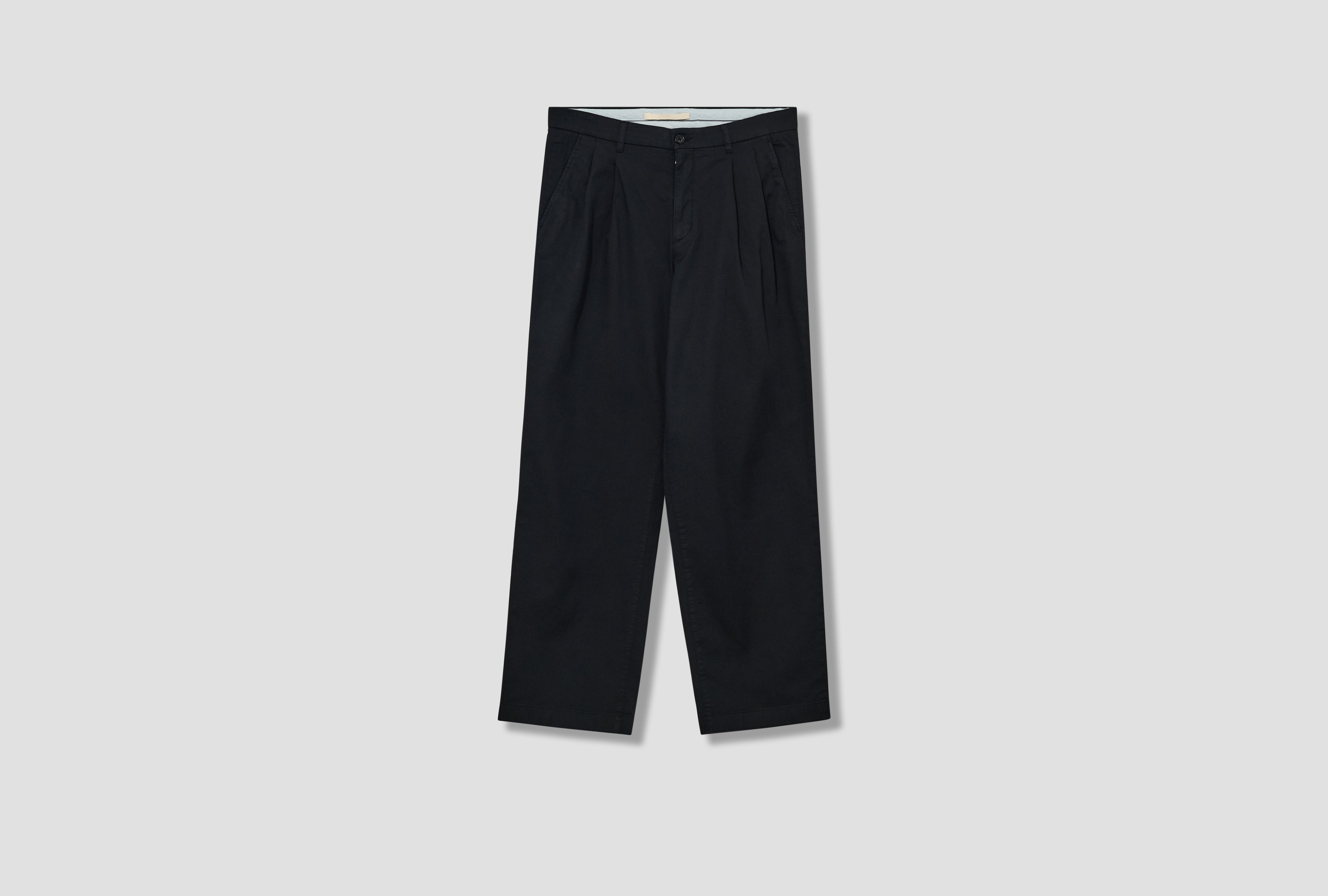 BENN RELAXED TWILL PLEATED TROUSER N25-0427 Black