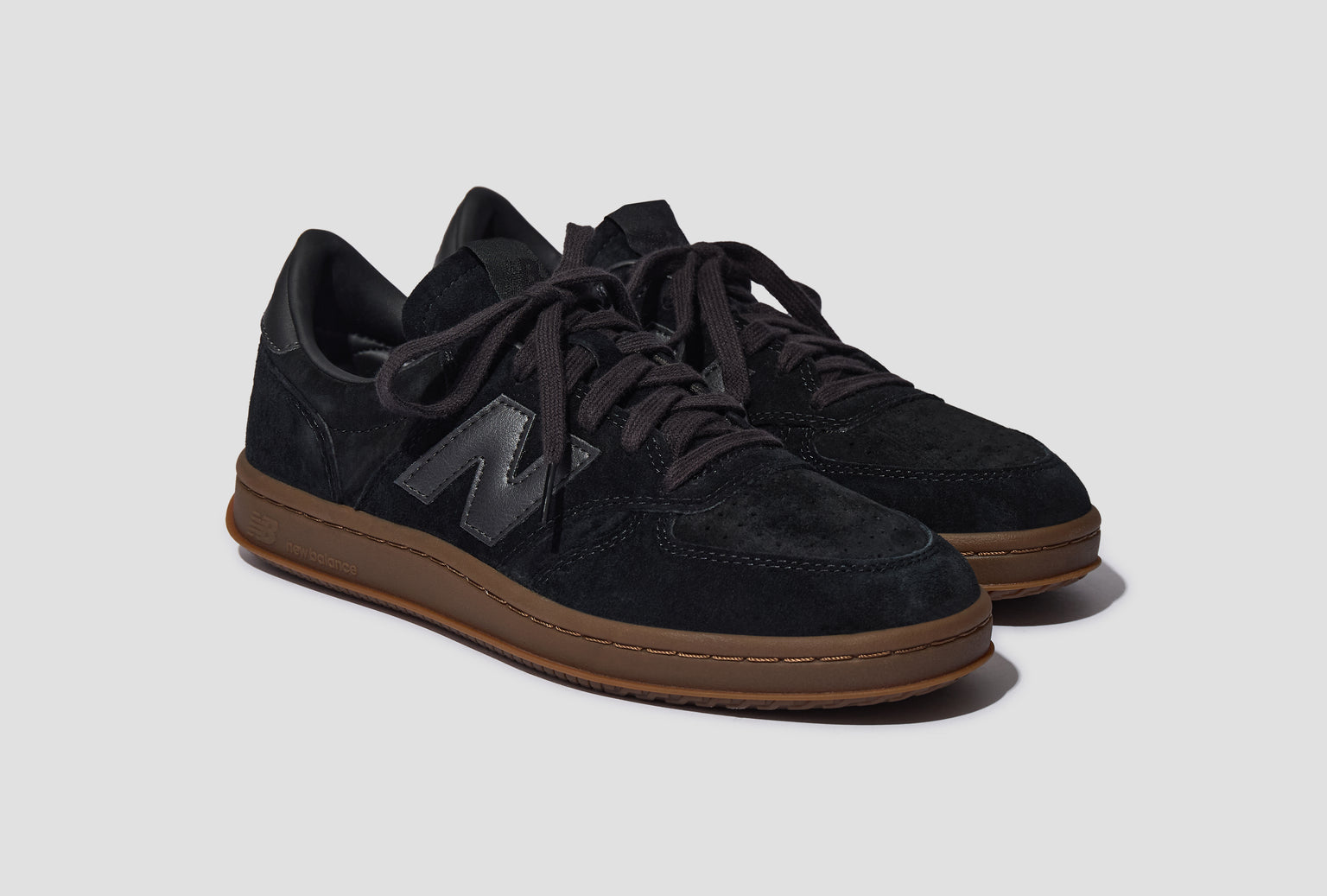 T500 - BLACK/BLACK CEMENT CT500TRC