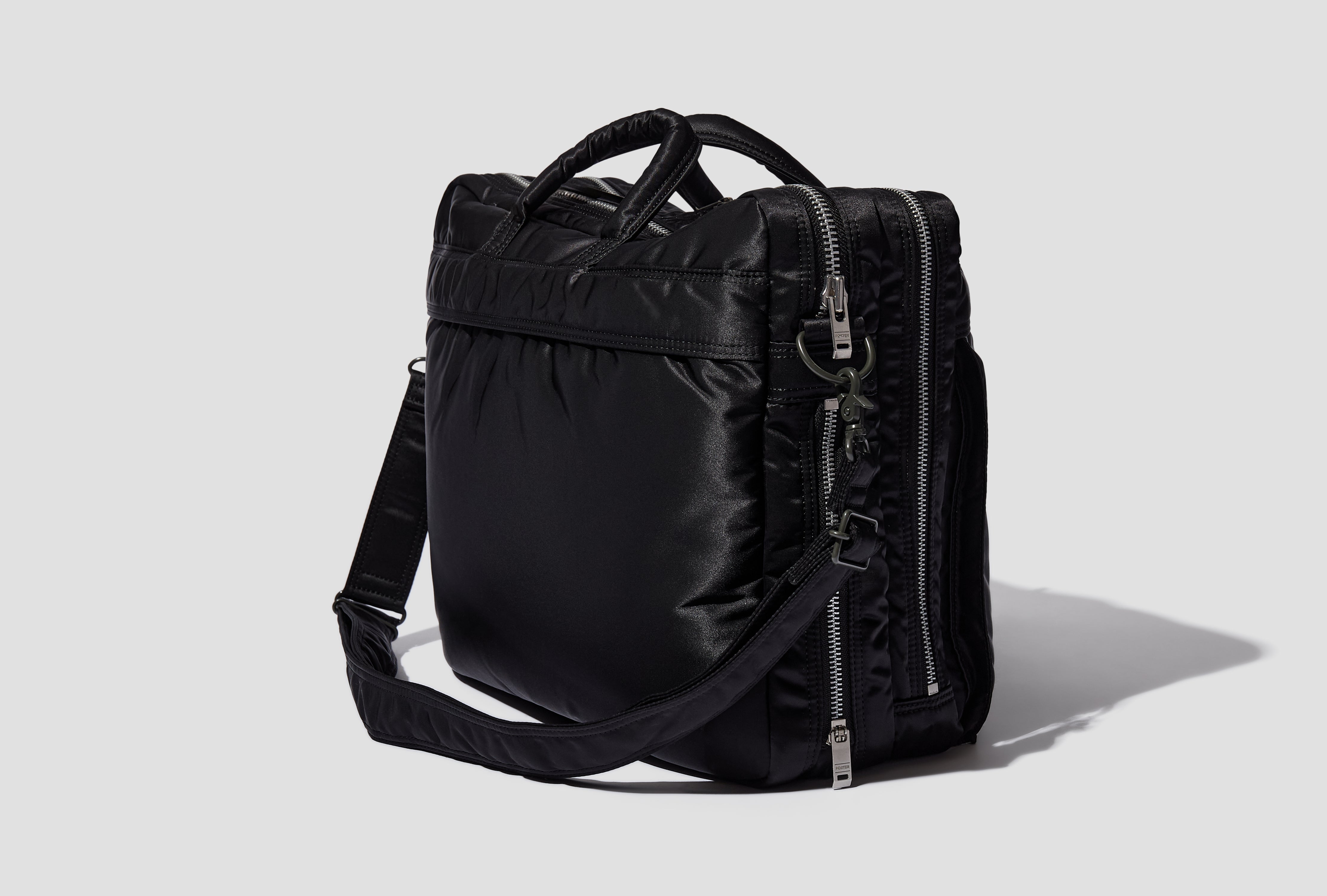 TANKER - 2WAY DOCUMENT BAG (W-ZIP) 622-15151 Black