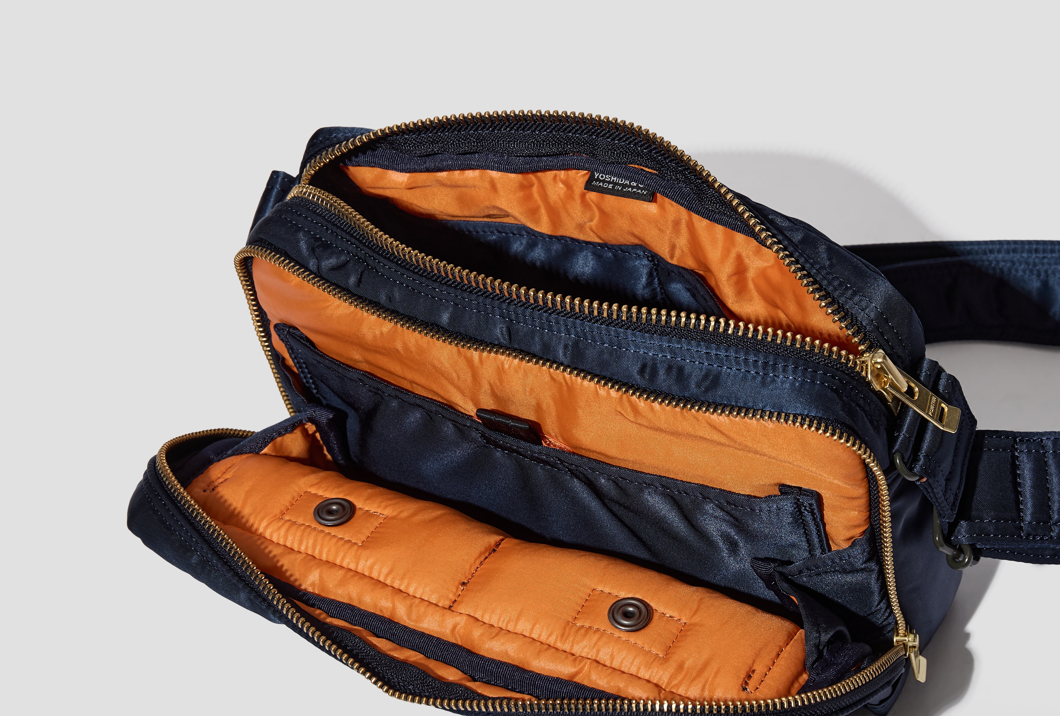 TANKER - SLING BAG W-ZIP 622-15154 Navy