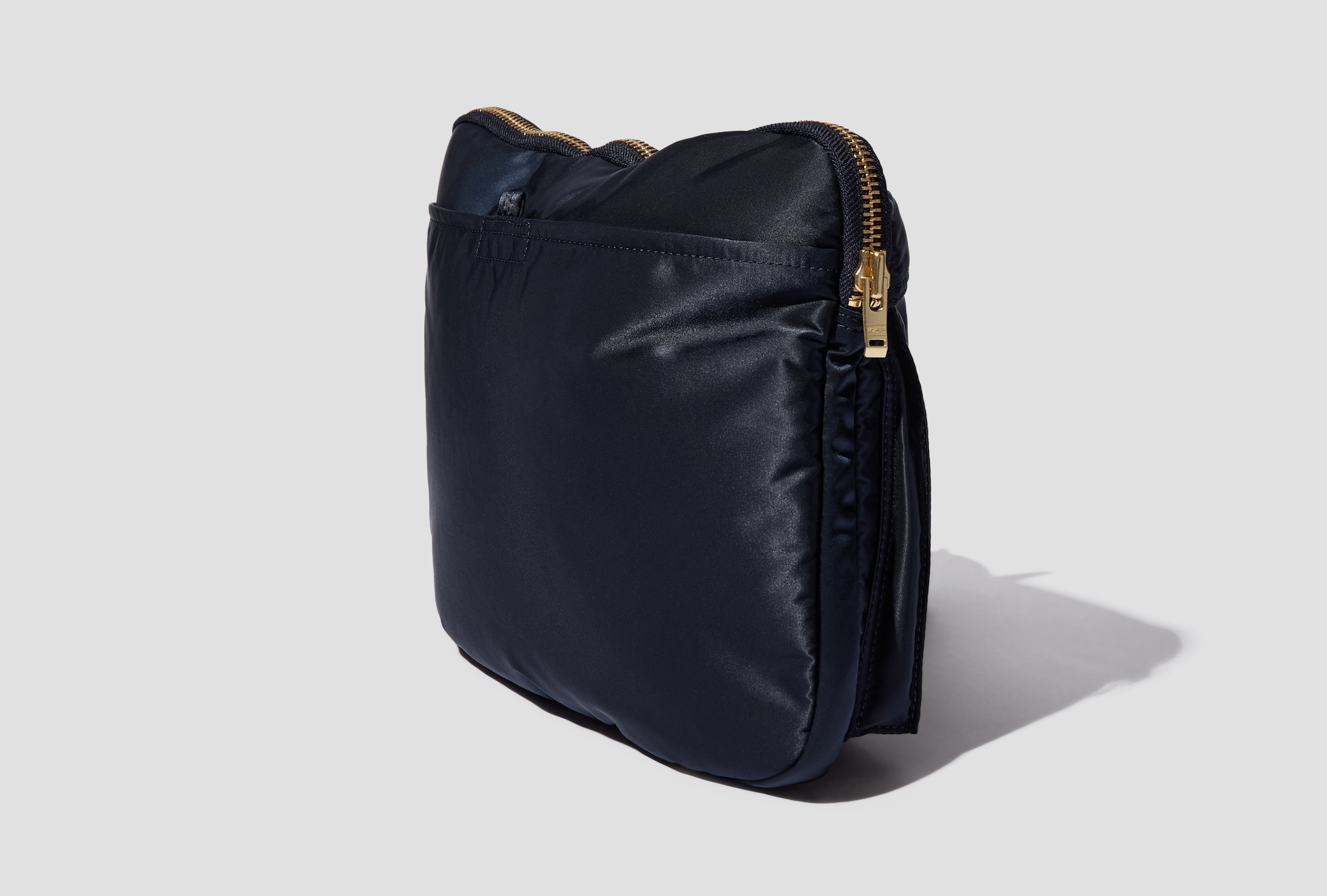 TANKER - DOCUMENT CASE 622-19557 Navy