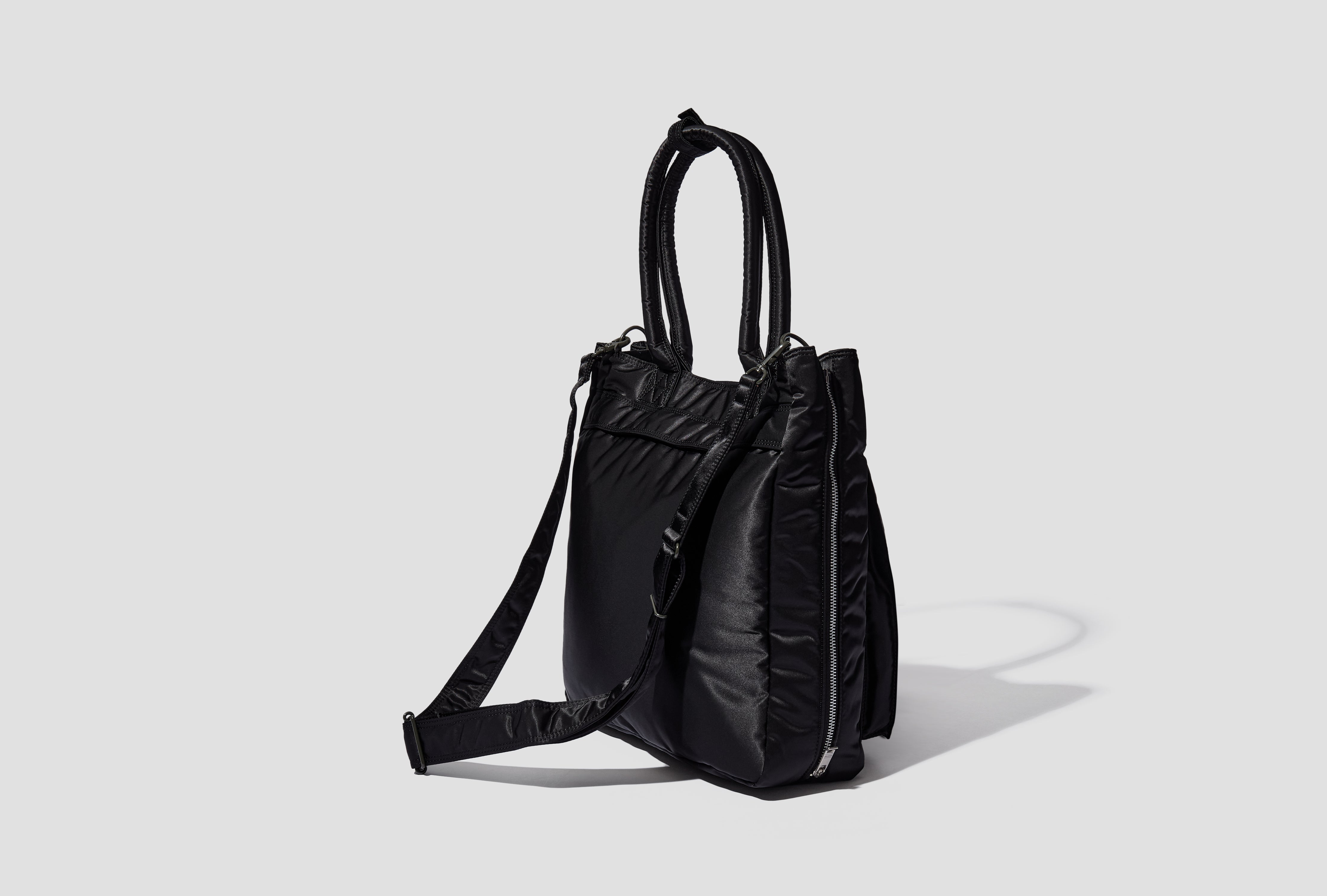 TANKER - CARRYING TOTE BAG 622-19839 Black
