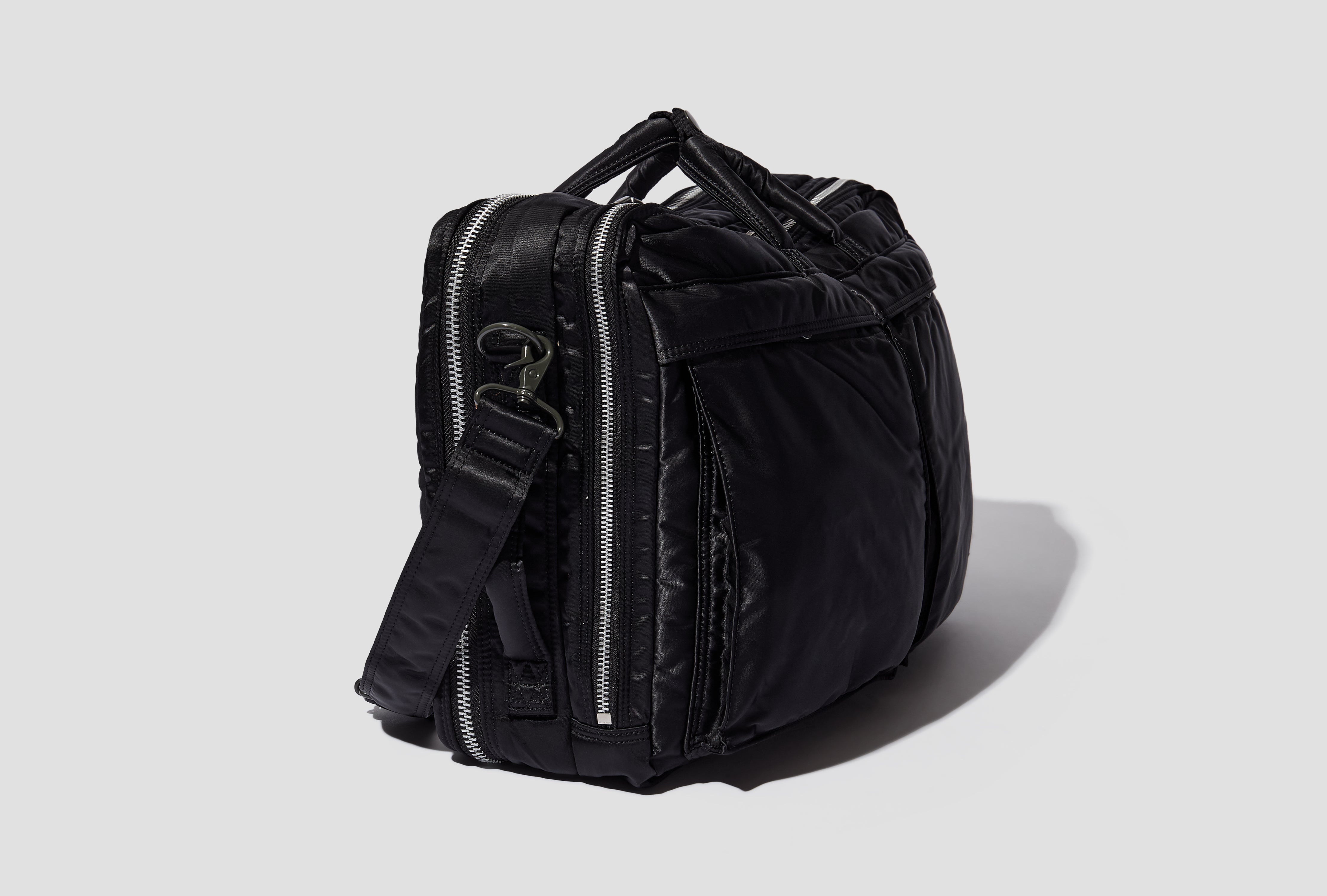 TANKER - 3WAY DOCUMENT BAG (W-ZIP) 622-26107 Black