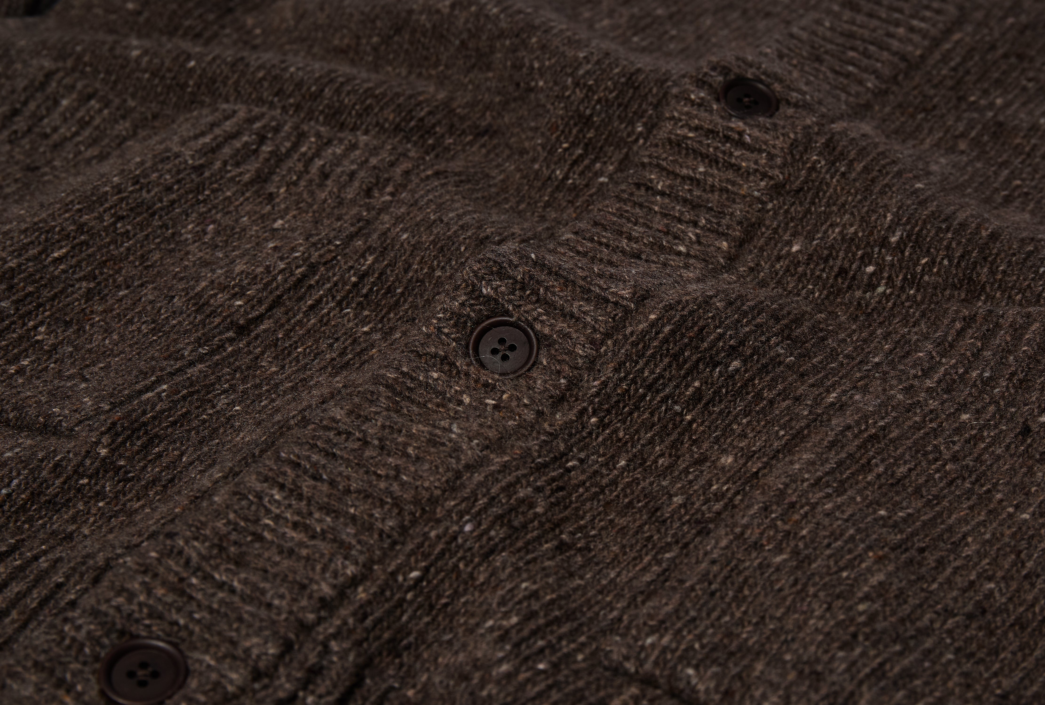 CREWNECK CARDI - CASHMERE/WOOL TWEED / LIGHT BROWN