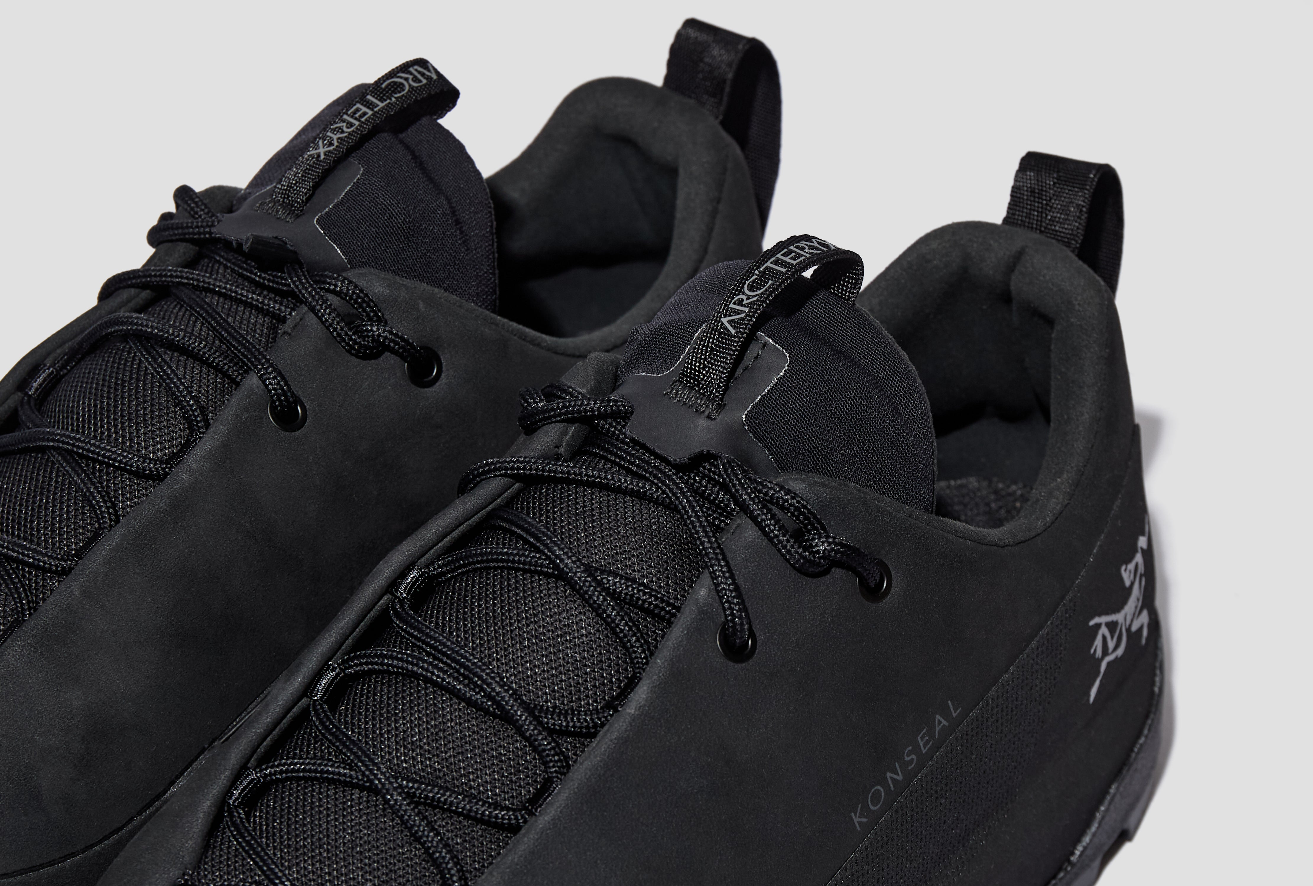 KONSEAL SHOE MEN'S X000009834 Black