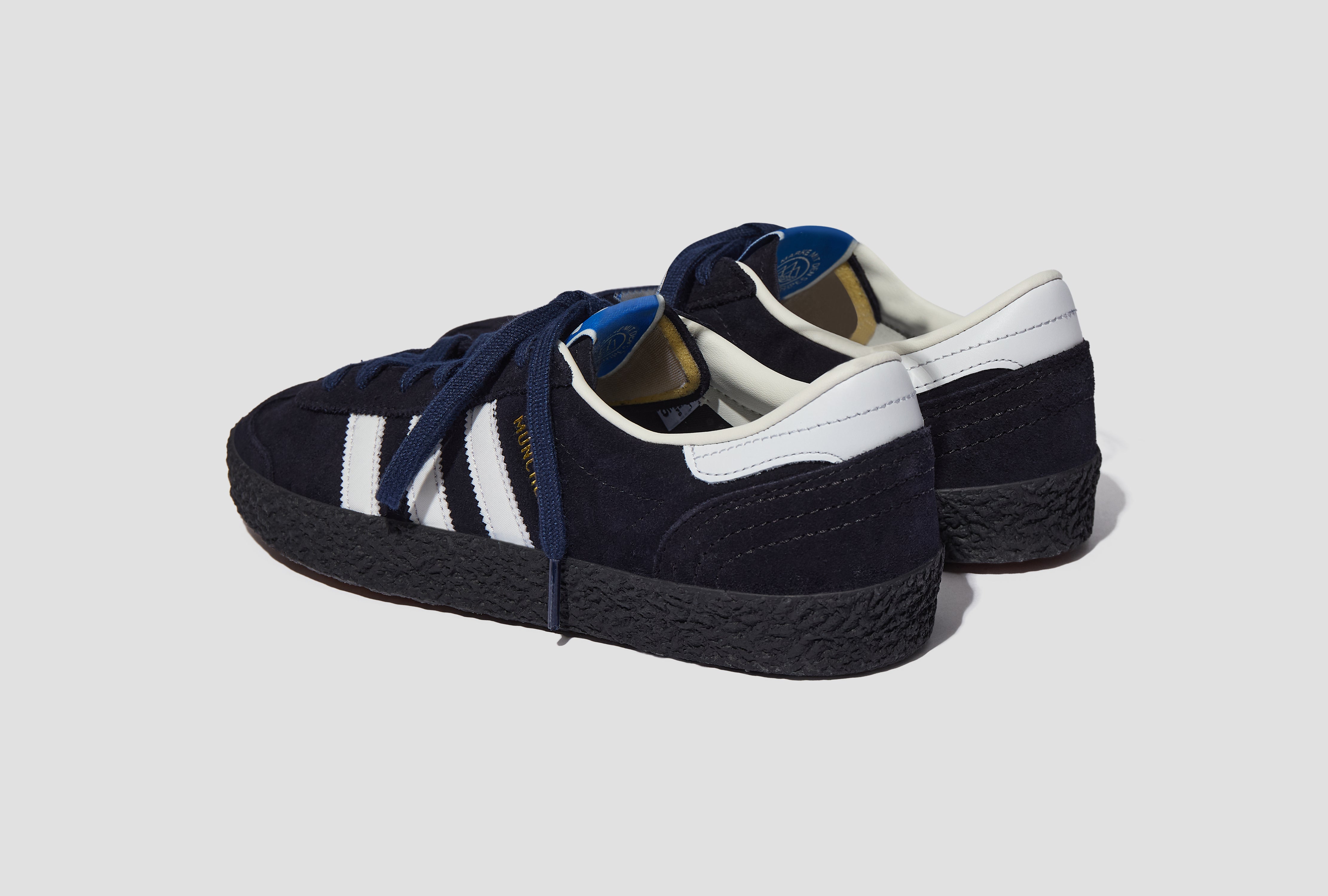 MUNCHEN II SPZL - SUPCOL / CBLACK / GUMM2 JR1544