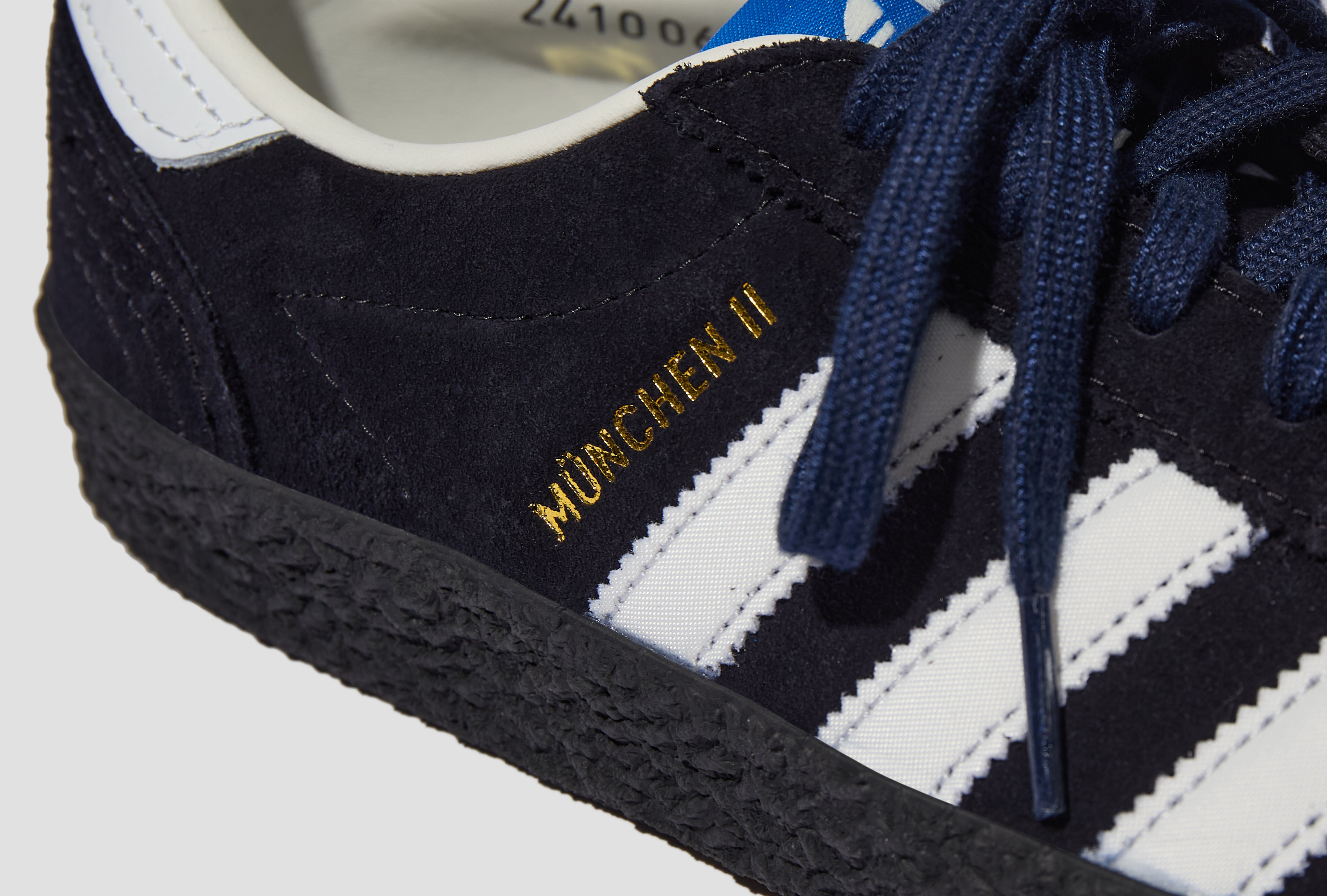 MUNCHEN II SPZL - SUPCOL / CBLACK / GUMM2 JR1544