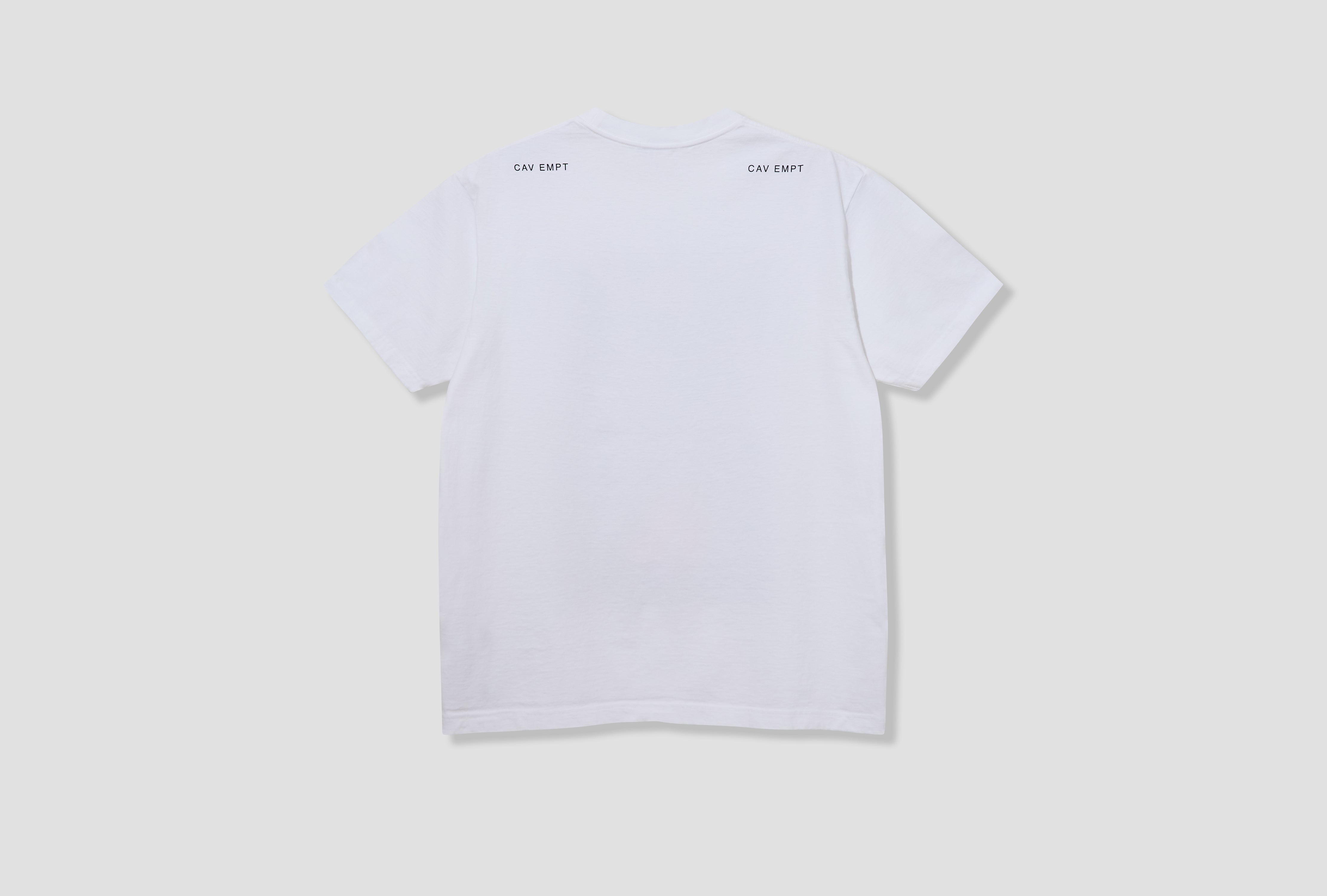 UNIVERSAL ALIENATION T CES28T01 White