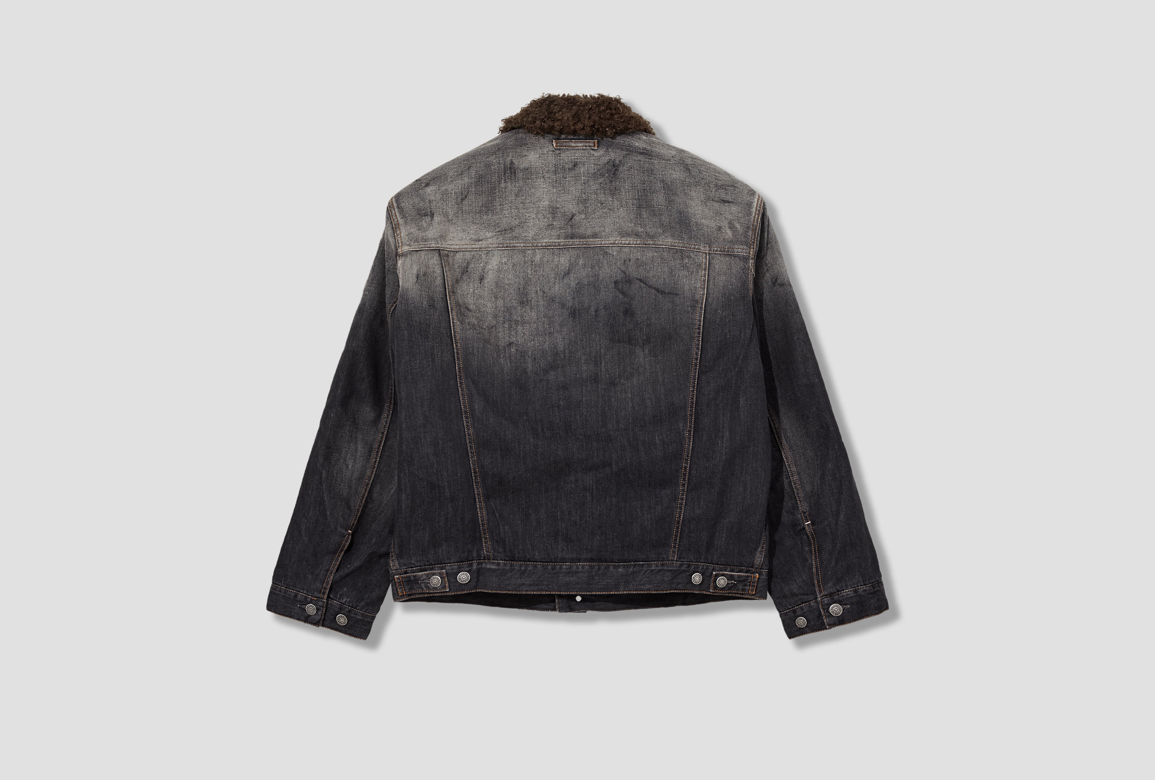 FN-UX-OUTW000103 C90213 Black