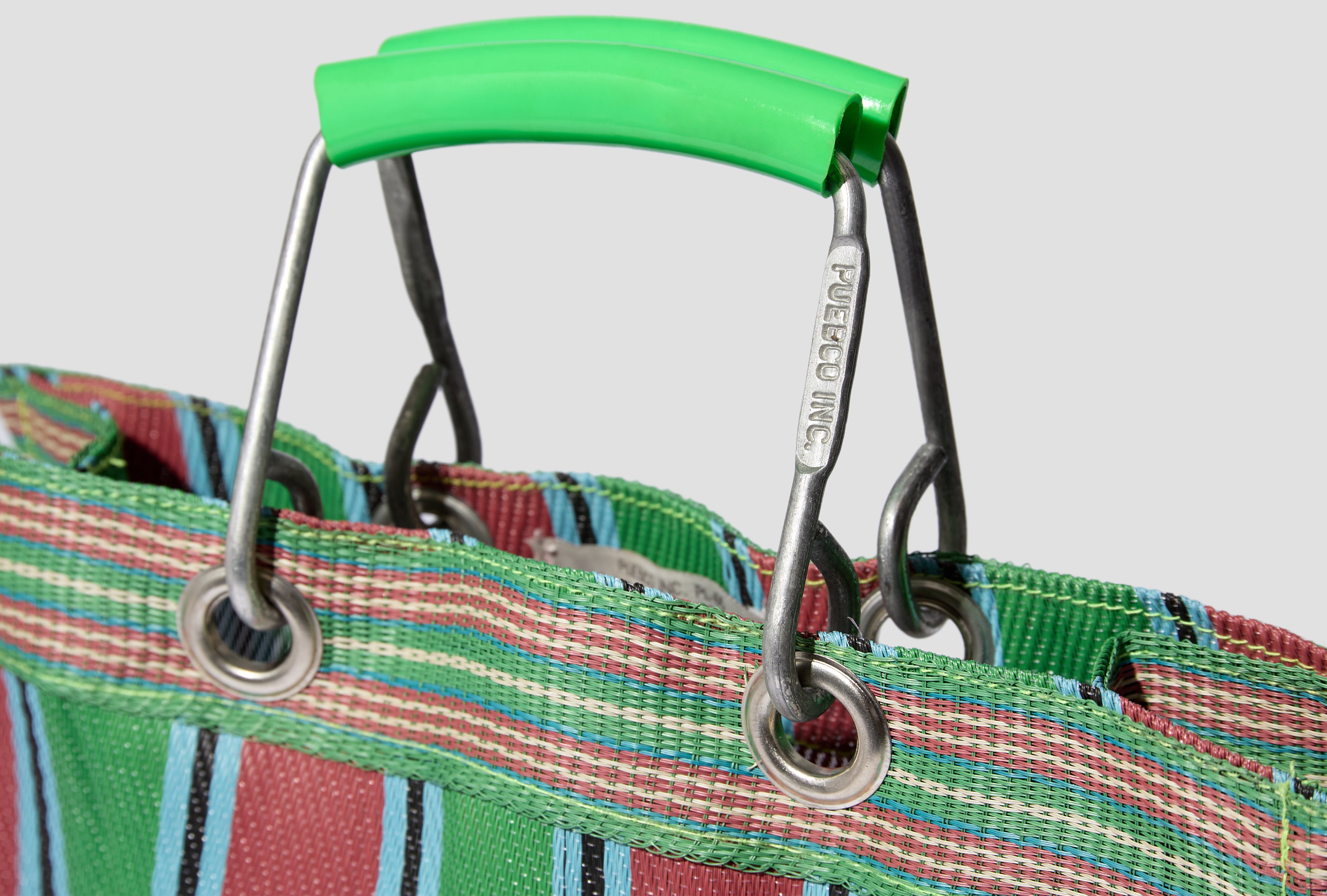 RECYCLED PLASTIC STRIPE BAG / RECTANGLE D15 - GREEN X RED 503363