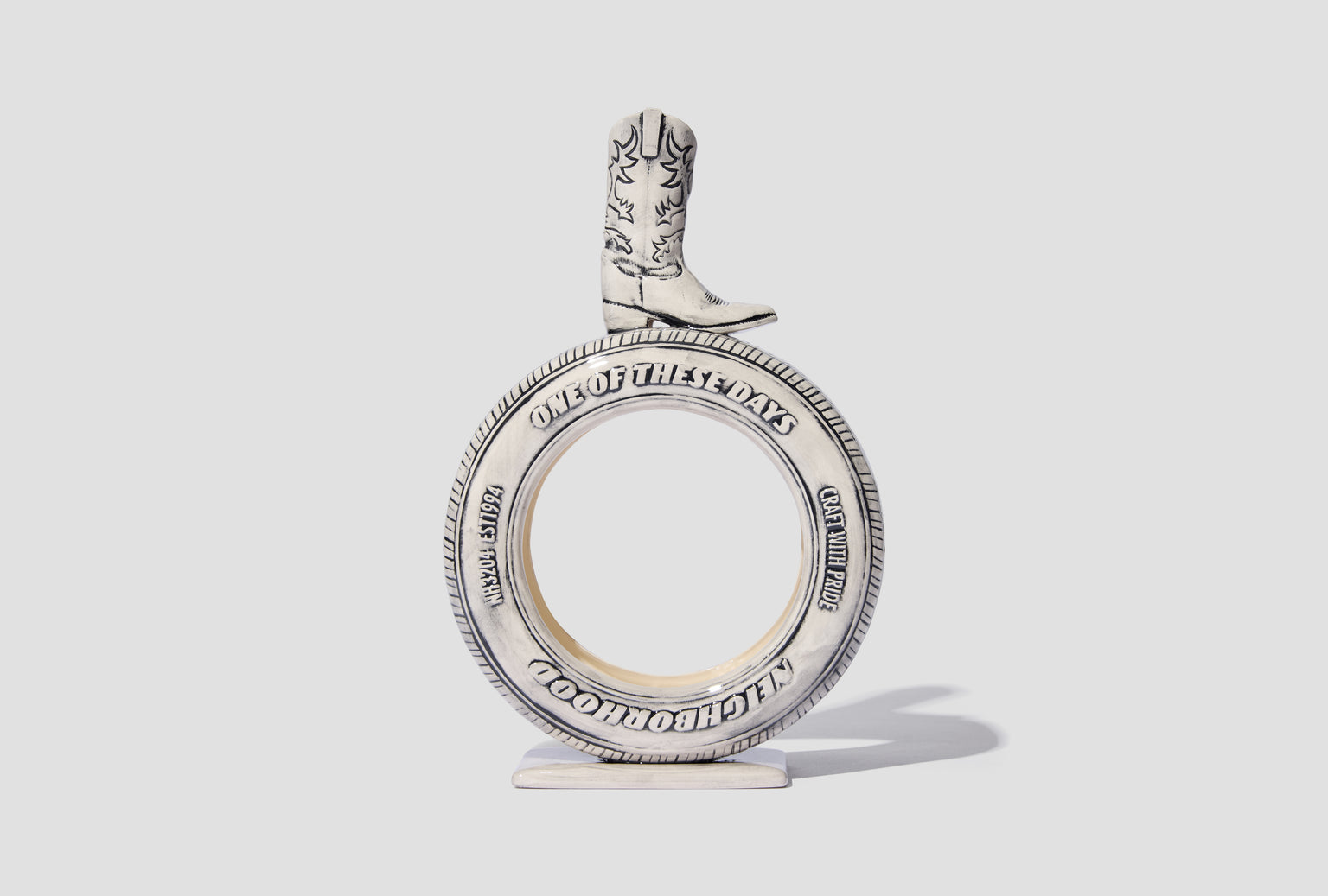 NH X OOTD . INCENSE CHAMBER 252AIODN-AC01 Black