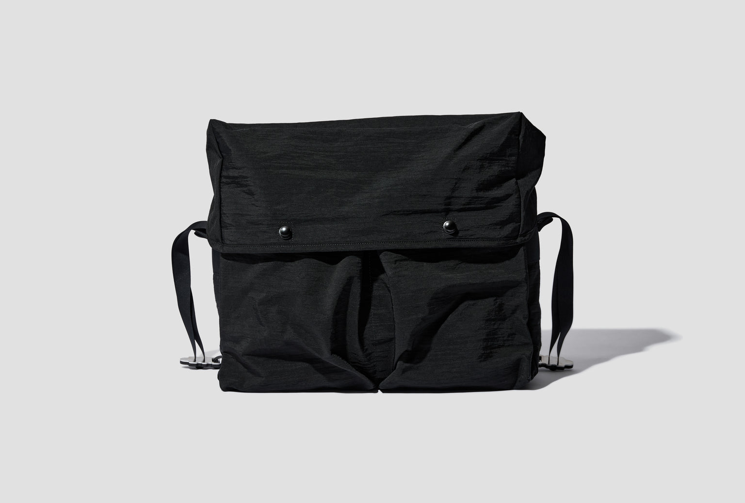 SNAP MESSENGER - BLACK NYLON R0G2B