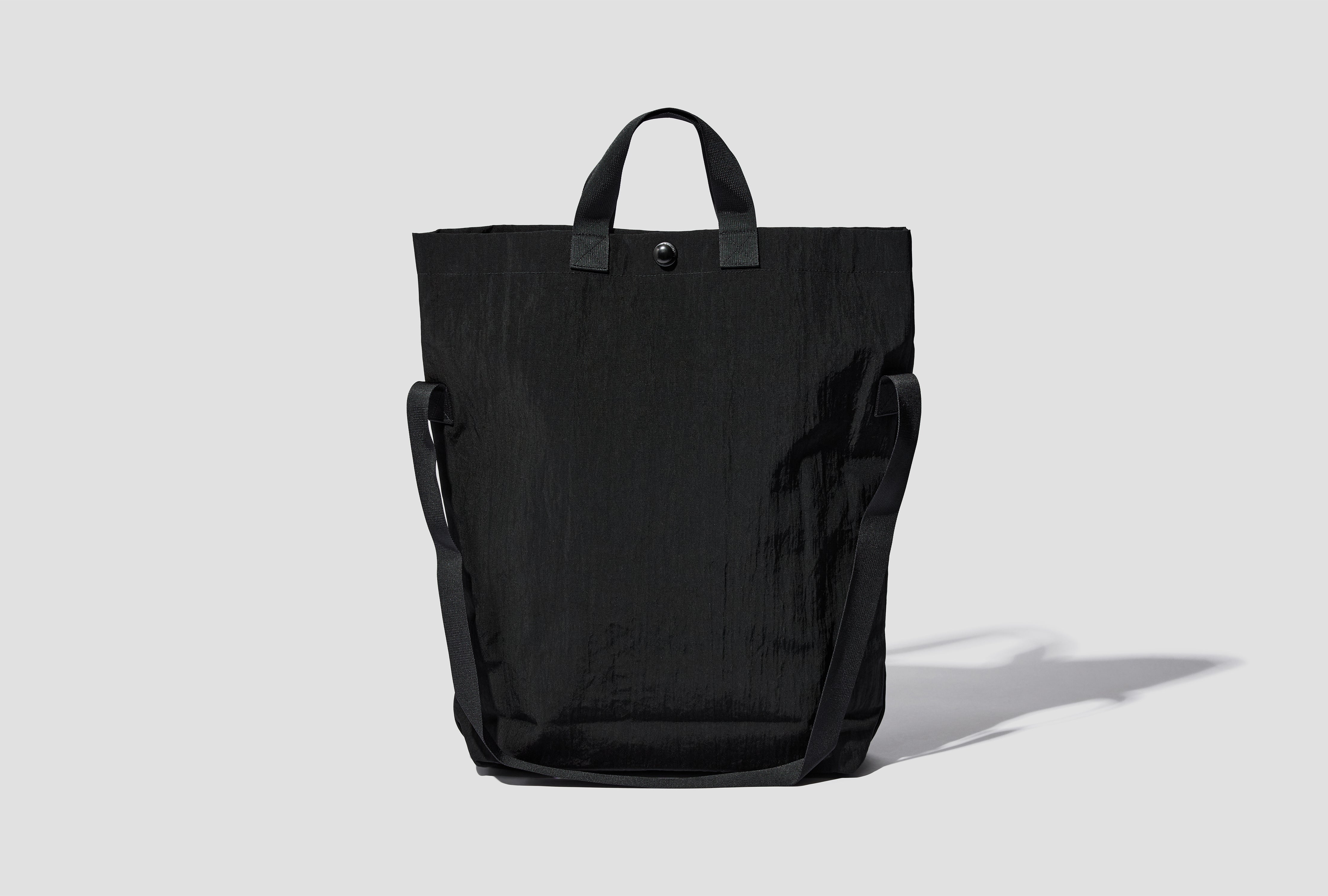 MULTI HANDLE TOTE - BLACK NYLON R0B1