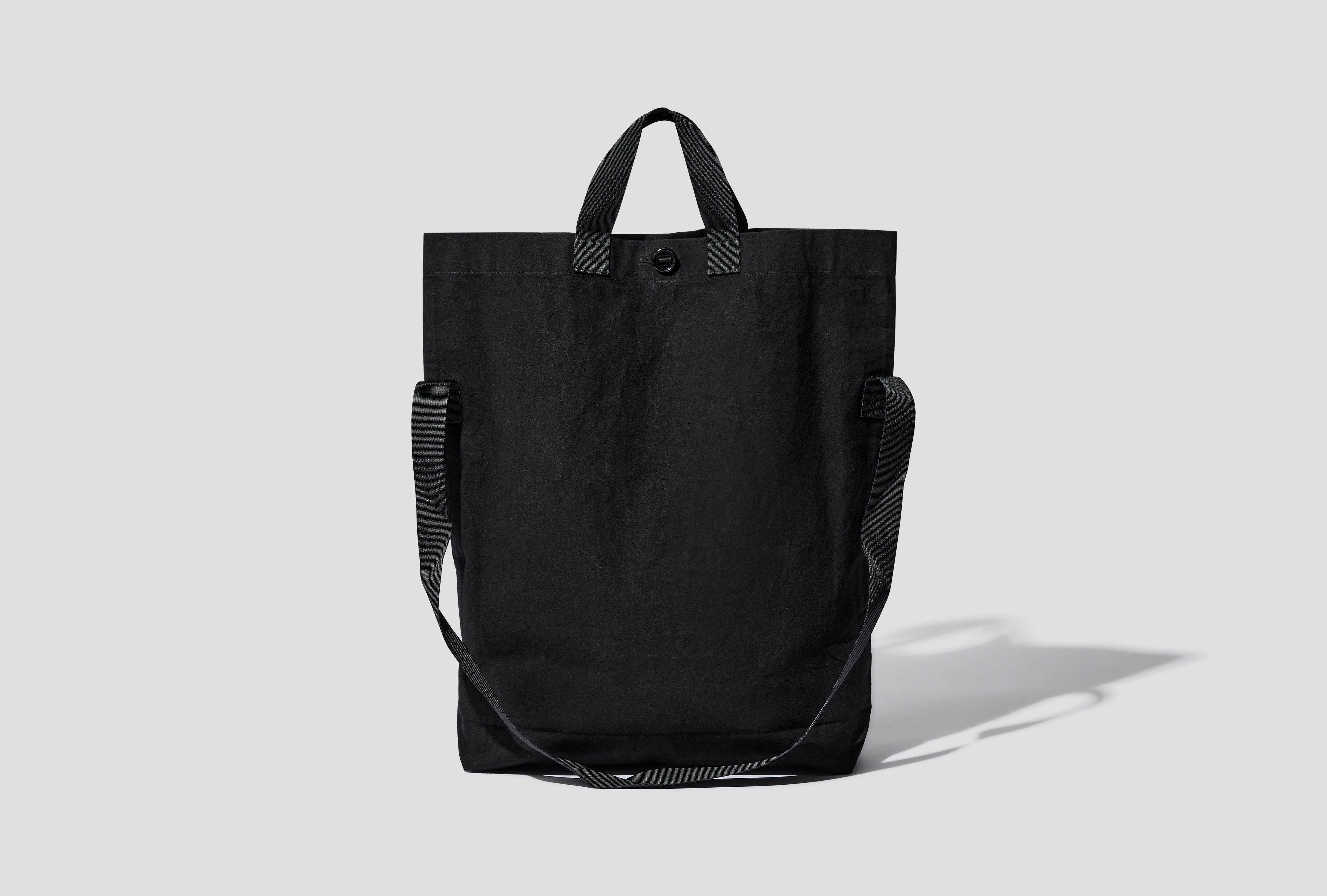 MULTI HANDLE TOTE - BLACK WAX R0B1