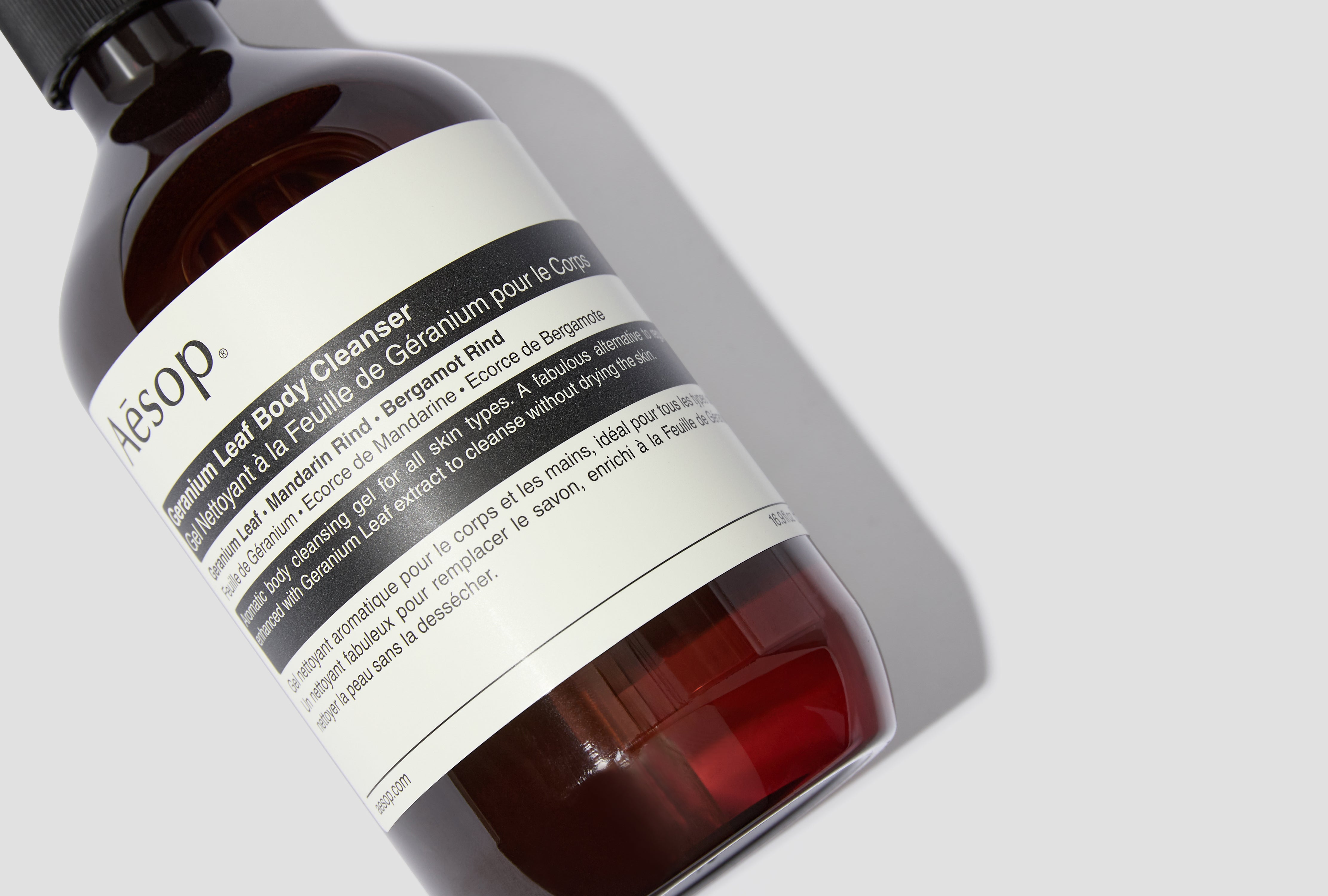 GERANIUM LEAF BODY CLEANSER 500 ML. LF970800